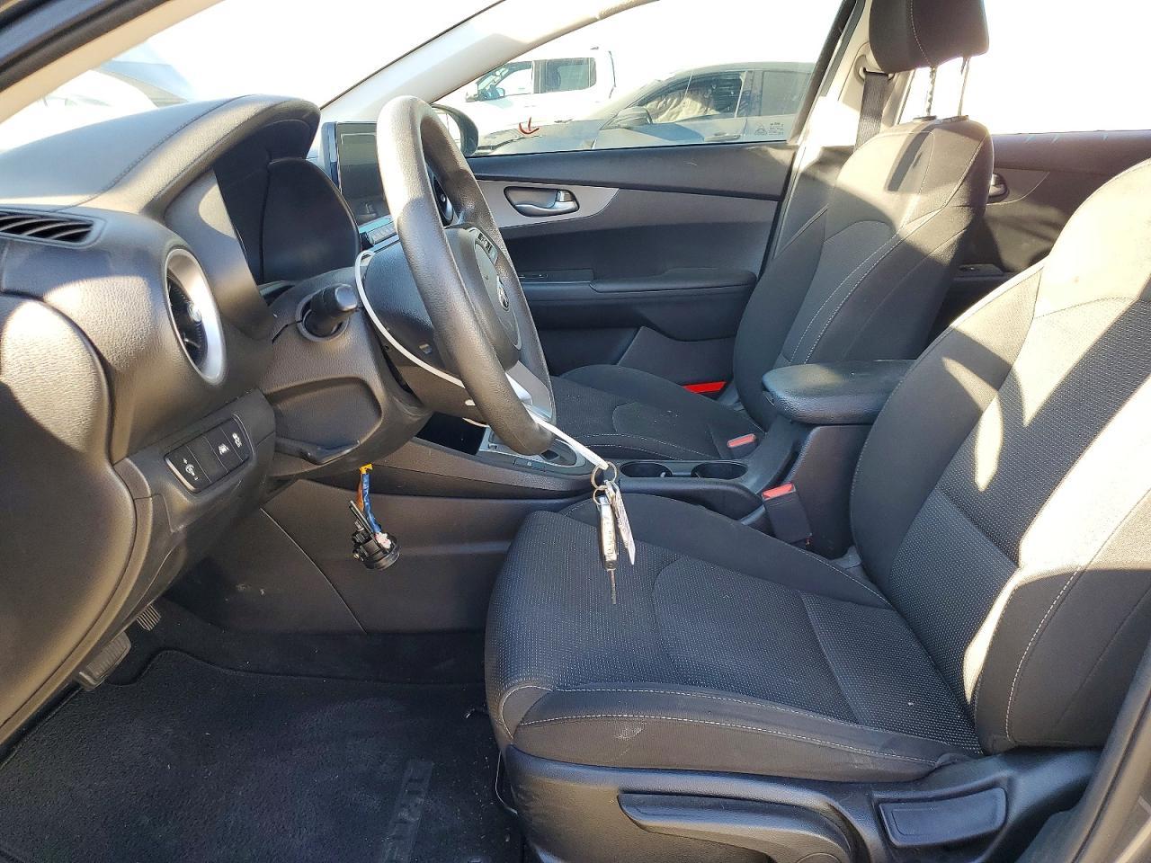 2020 Kia Forte Lxs - Фото 7