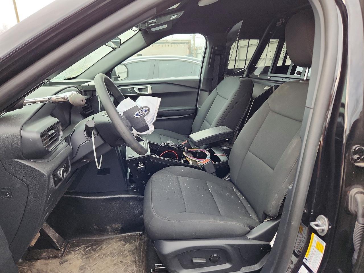 2025 Ford Explorer Police Interceptor - Фото 7