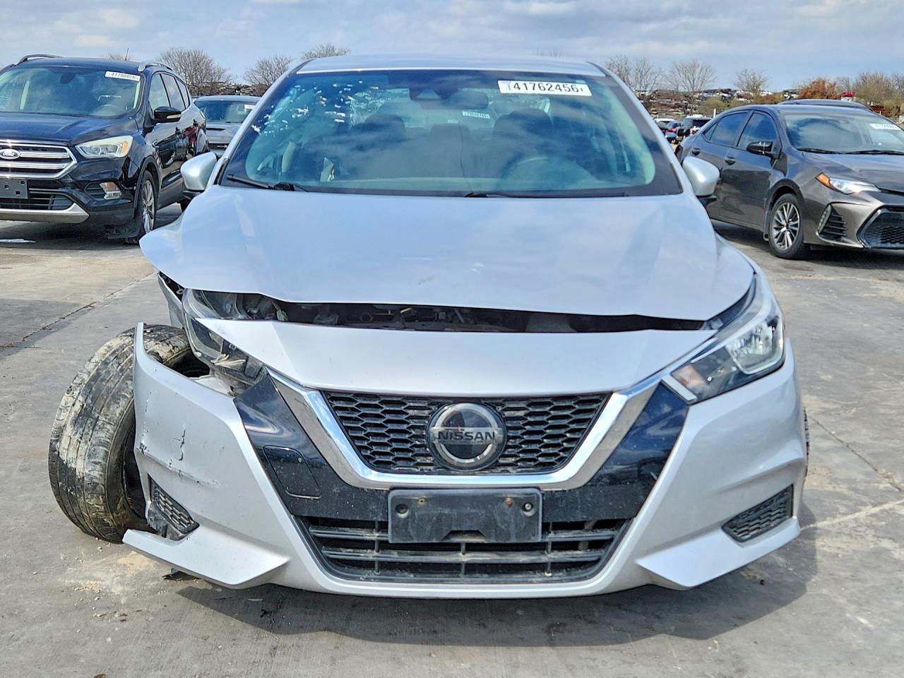 2021 Nissan Versa Sv - Image 5