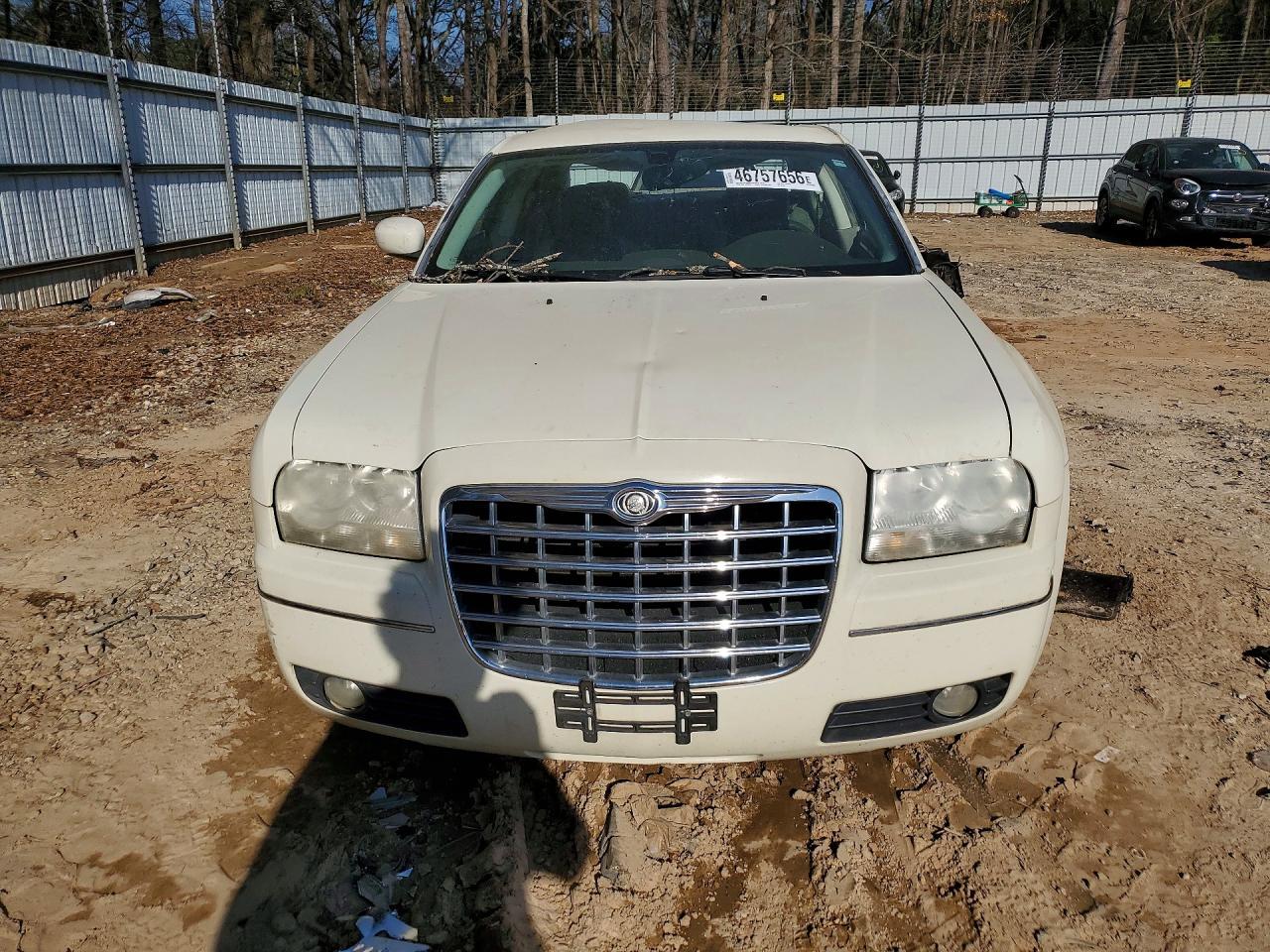2008 Chrysler 300 Touring - Image 5