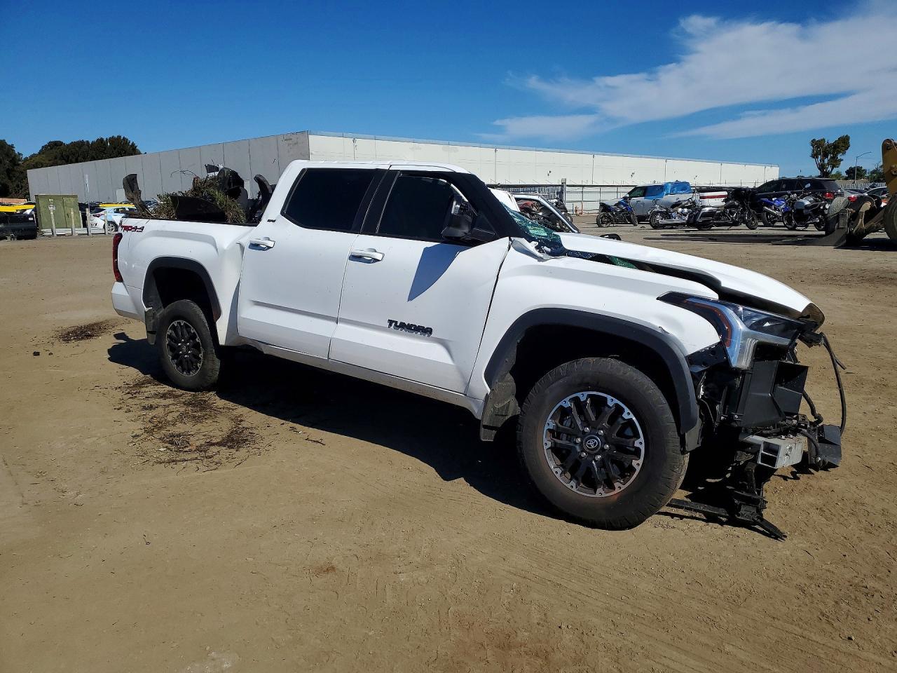 2025 Toyota Tundra - Фото 4
