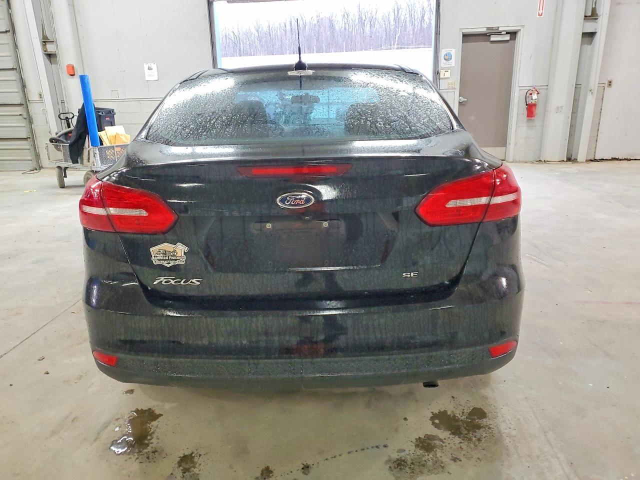 2017 Ford Focus Se - Фото 6