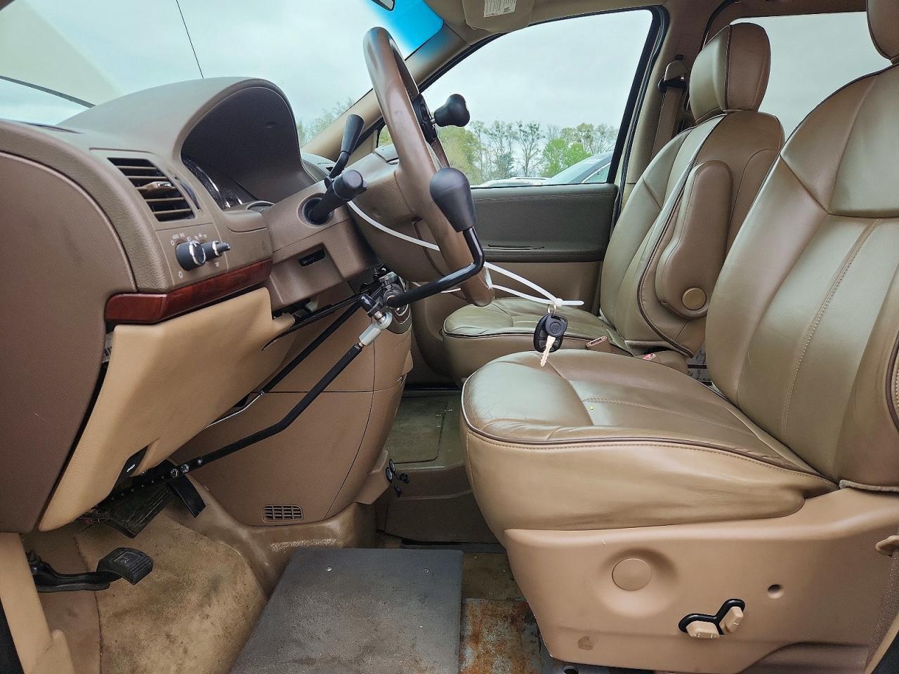 2007 Buick Terraza Incomplete - Image 7