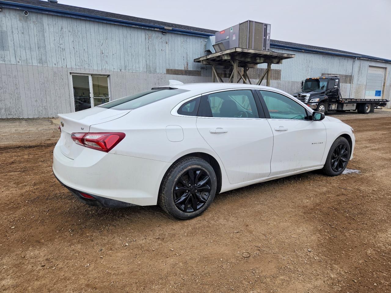 2020 Chevrolet Malibu Lt - Image 3