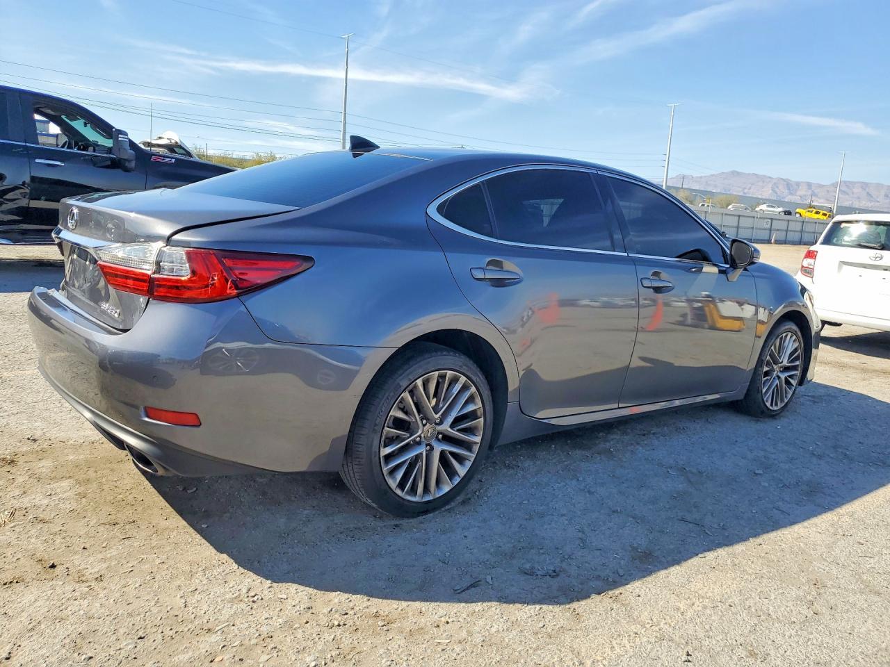 2018 Lexus Es 350 Base - Фото 3