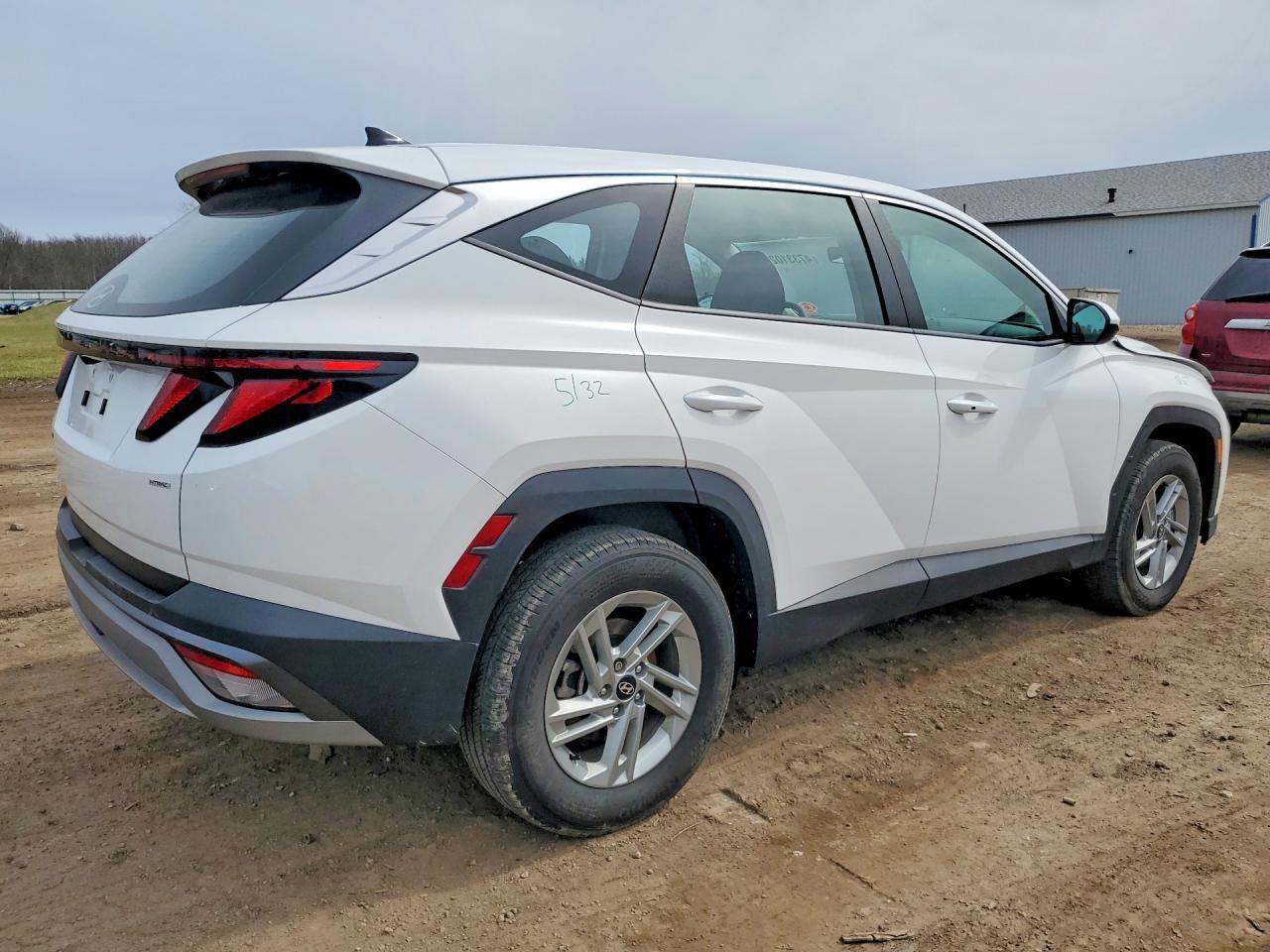 2025 Hyundai Tucson Se - Image 3