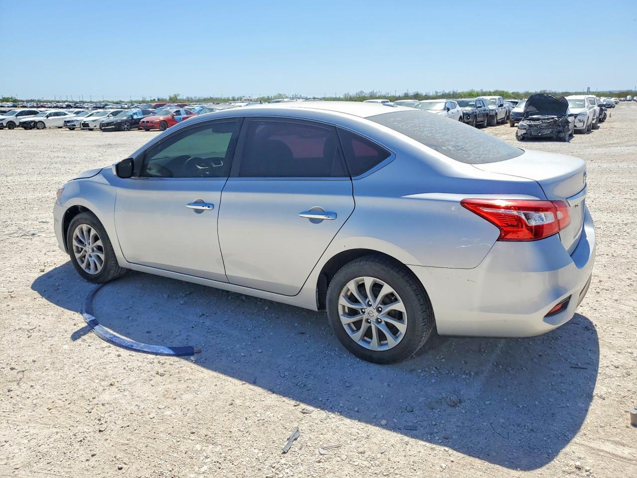 2019 Nissan Sentra Sv - Image 2