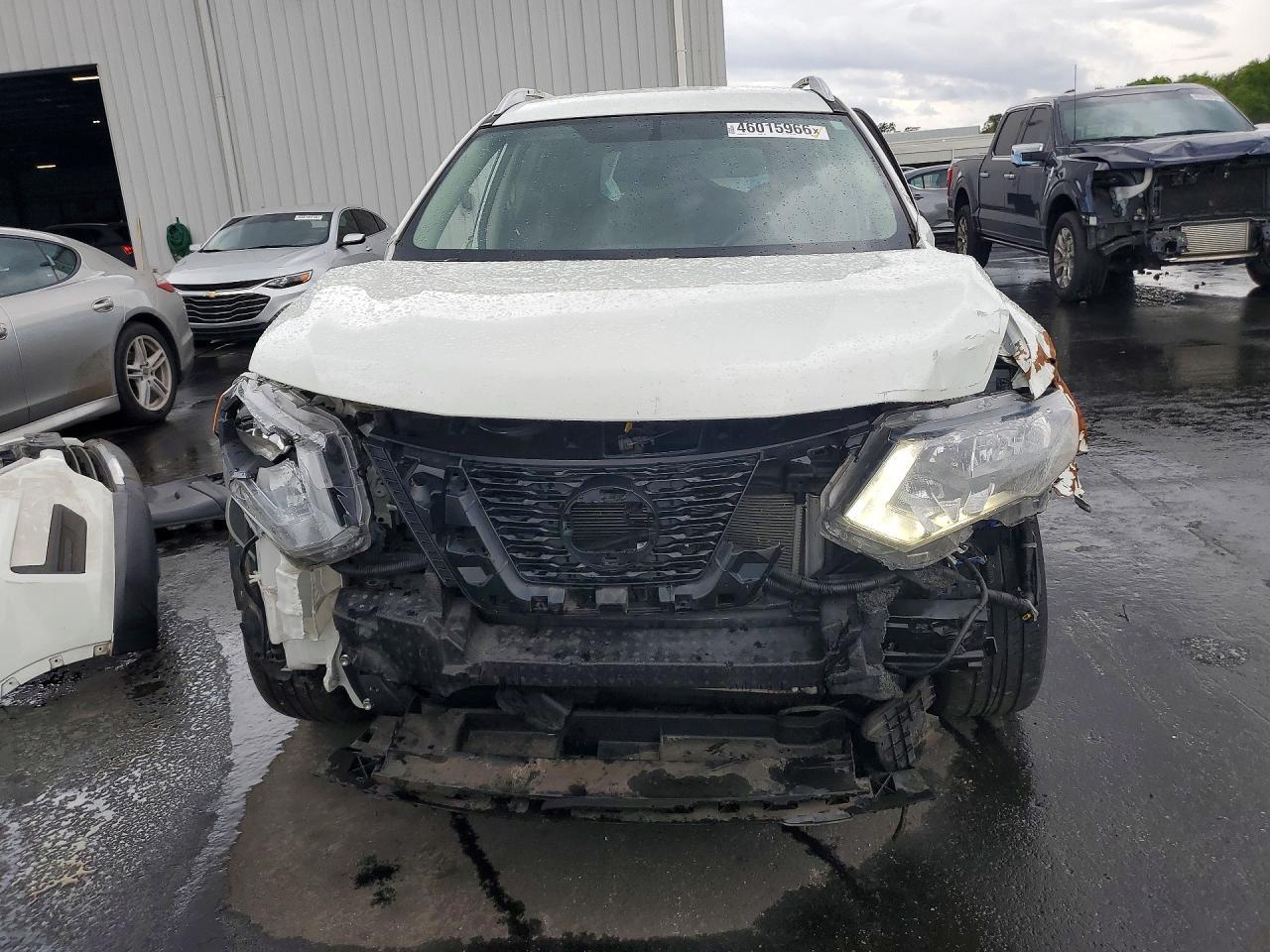 2017 Nissan Rouge - Image 5