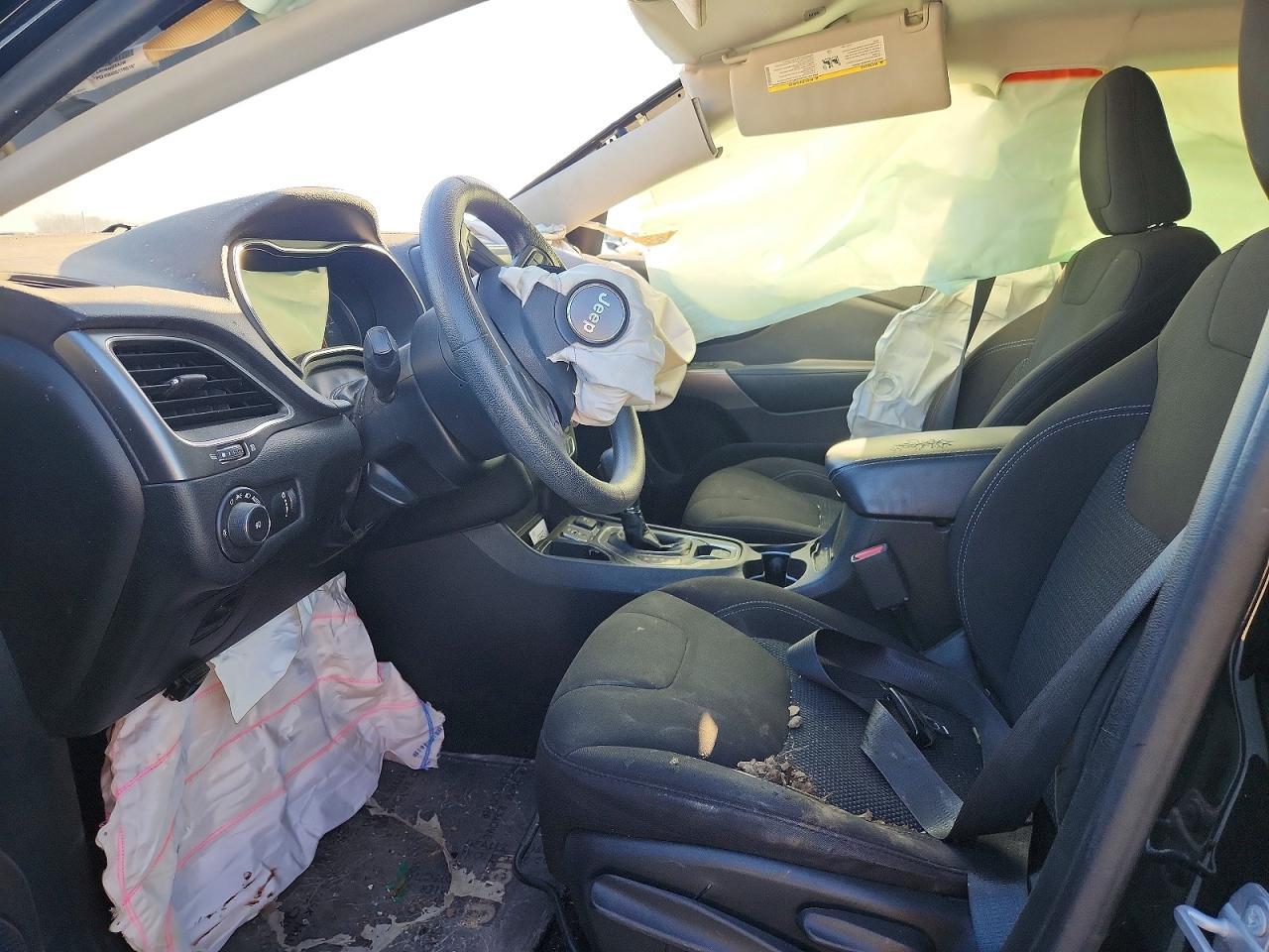 2019 Jeep Cherokee Latitude - Image 7