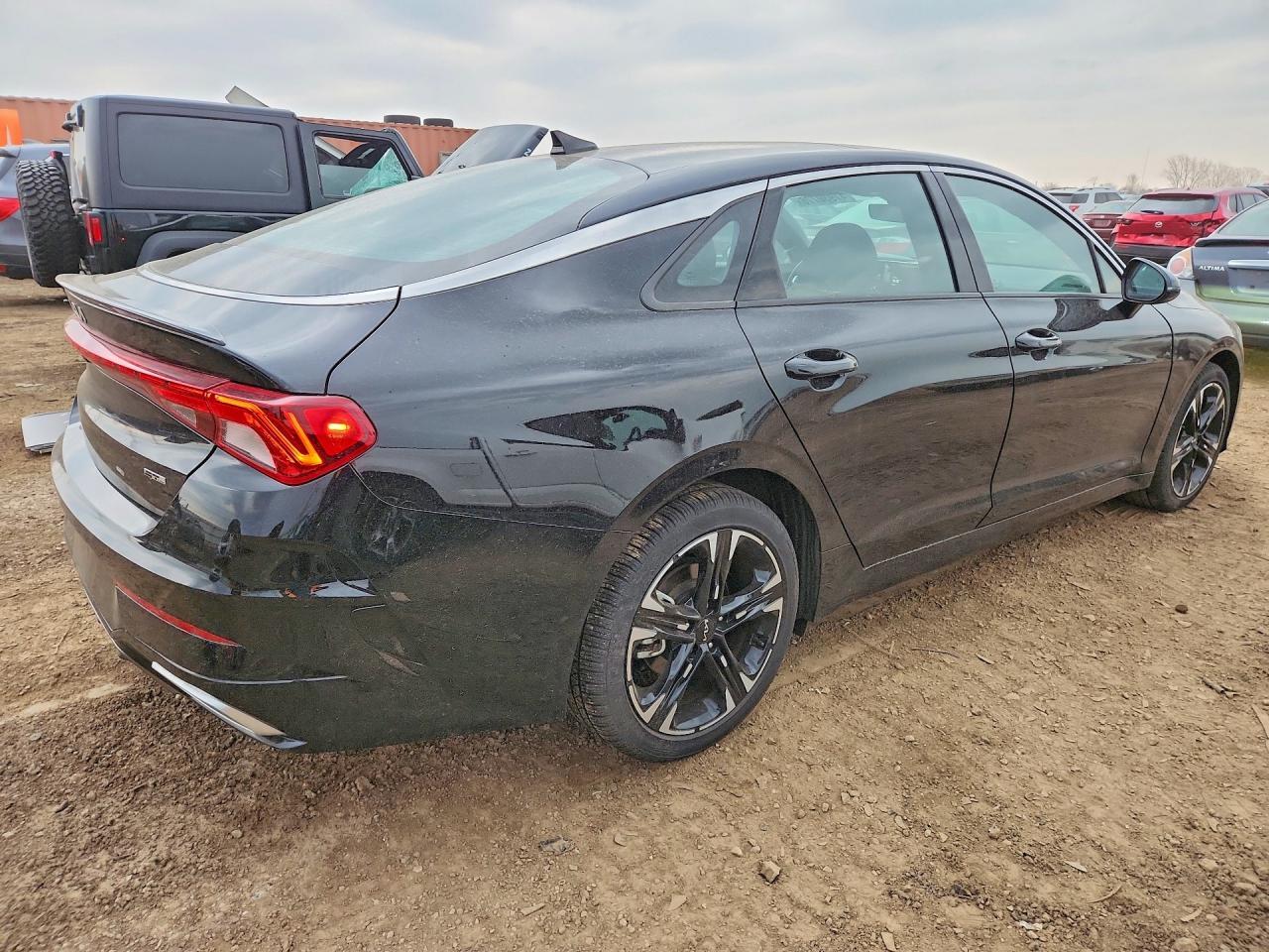 2024 Kia K5 Gt-Line - Image 3