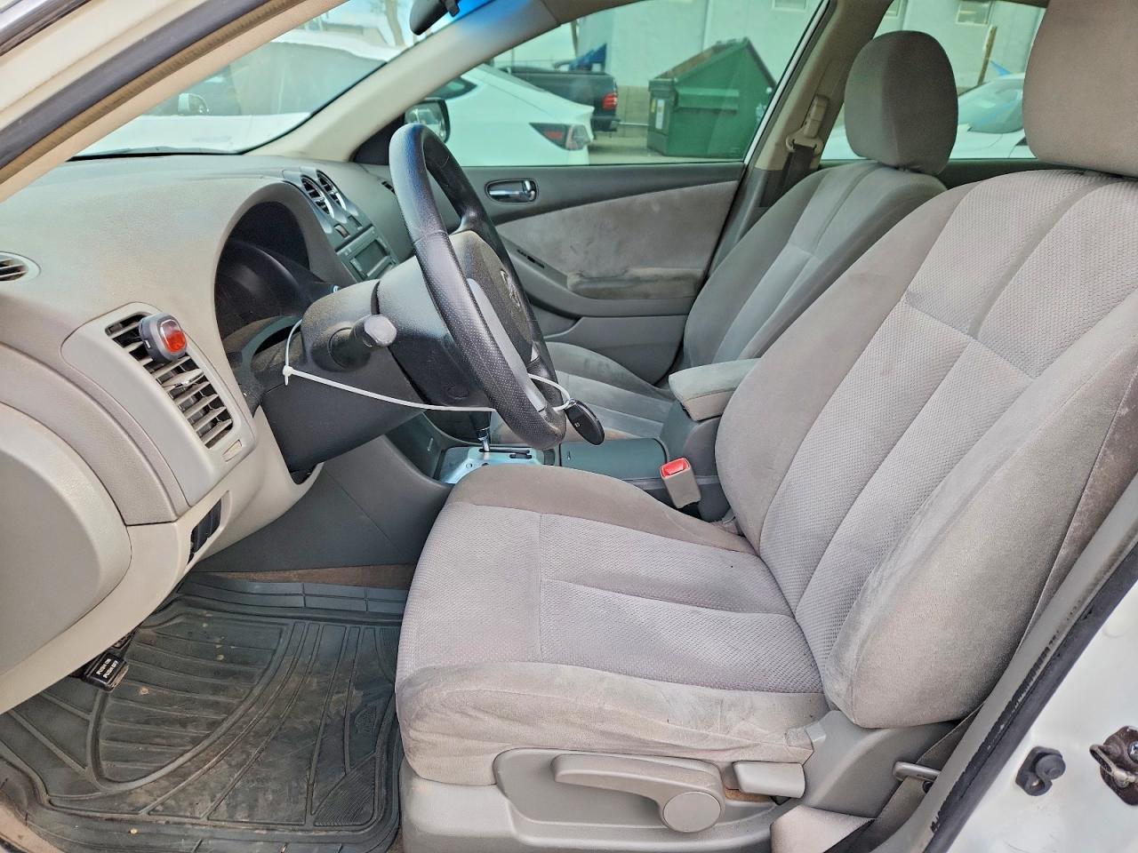 2009 Nissan Altima 2.5 - Фото 7