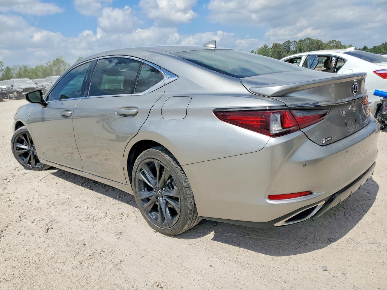 2021 Lexus Es 350 F Sport - Фото 2