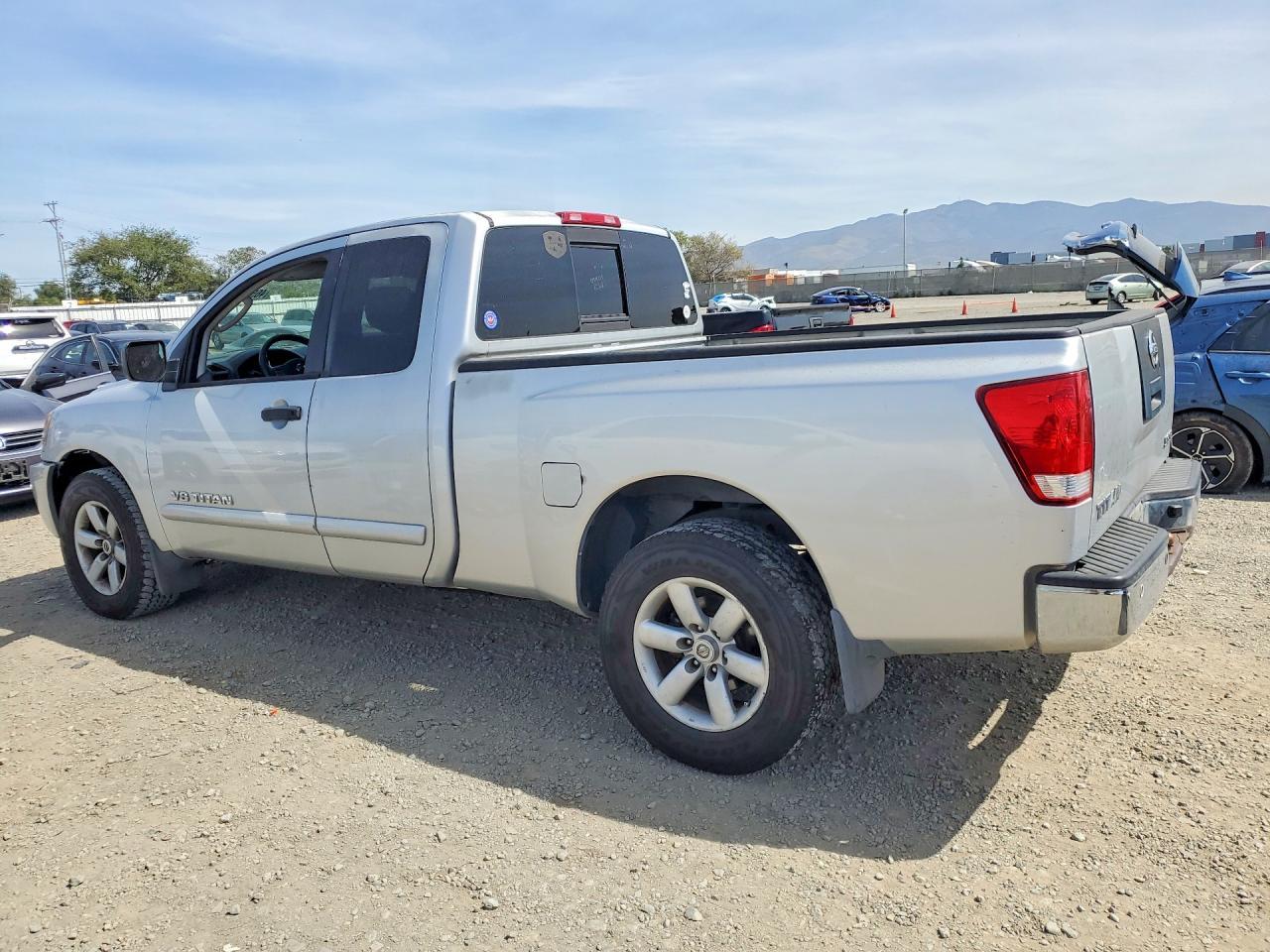 2009 Nissan Titan Xe - Фото 2