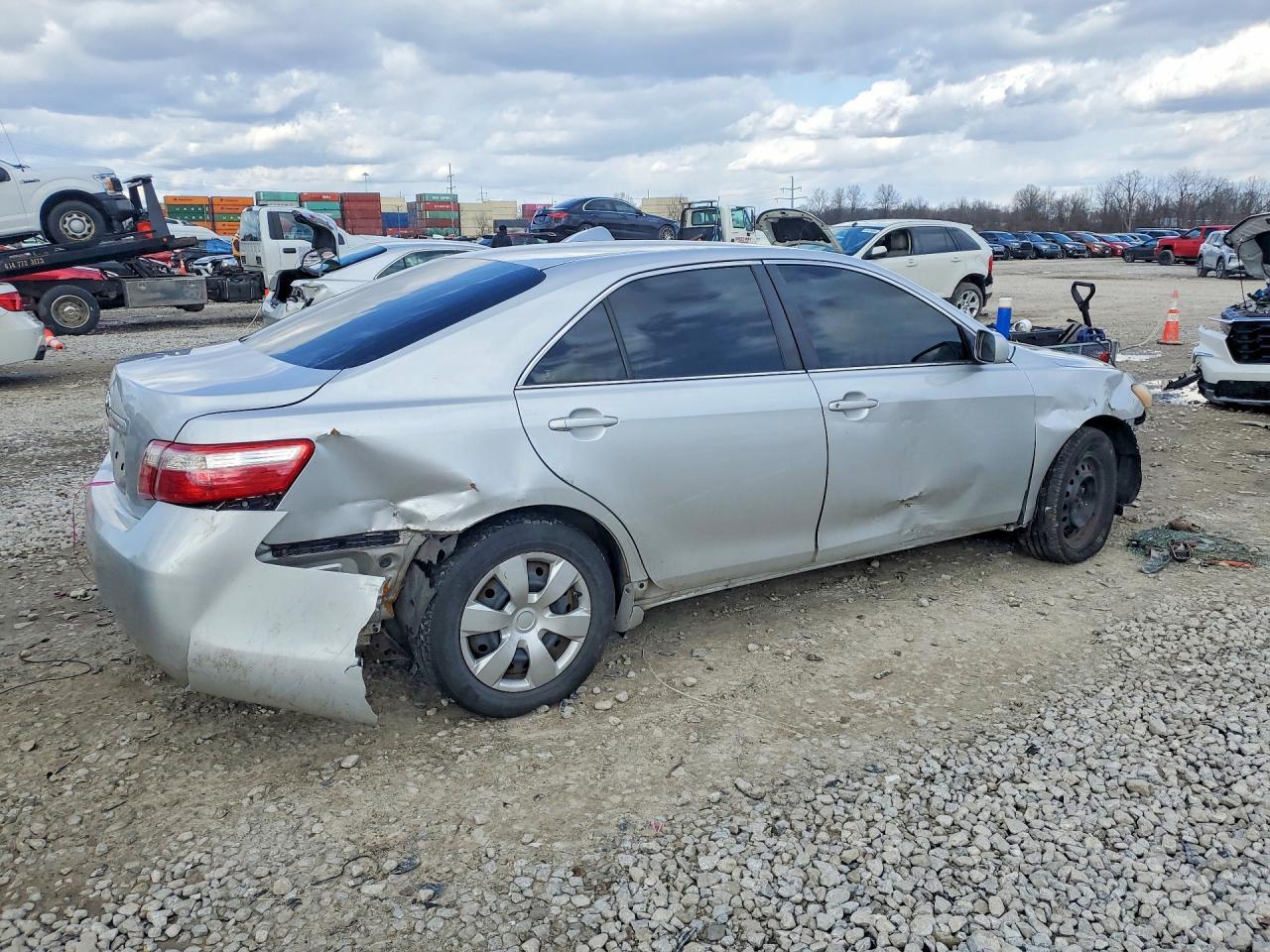 2009 Toyota Camry Base - Фото 3