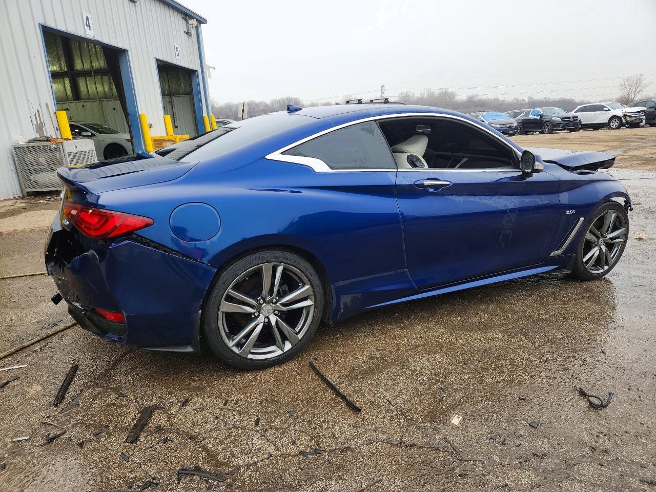 2019 Infiniti Q60 Pure - Image 3