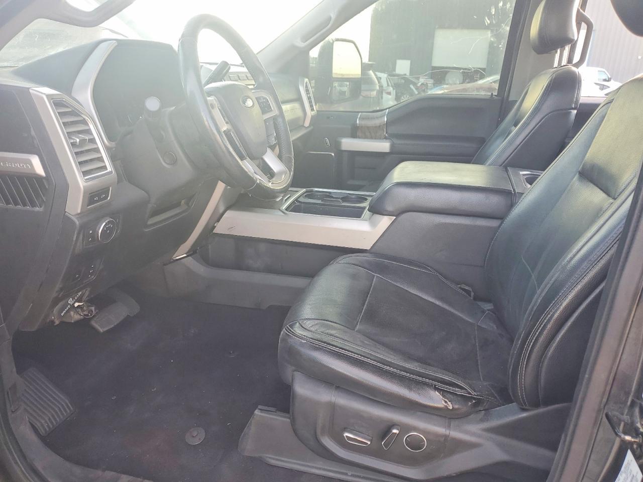 2017 Ford F350 Super Duty - Фото 7