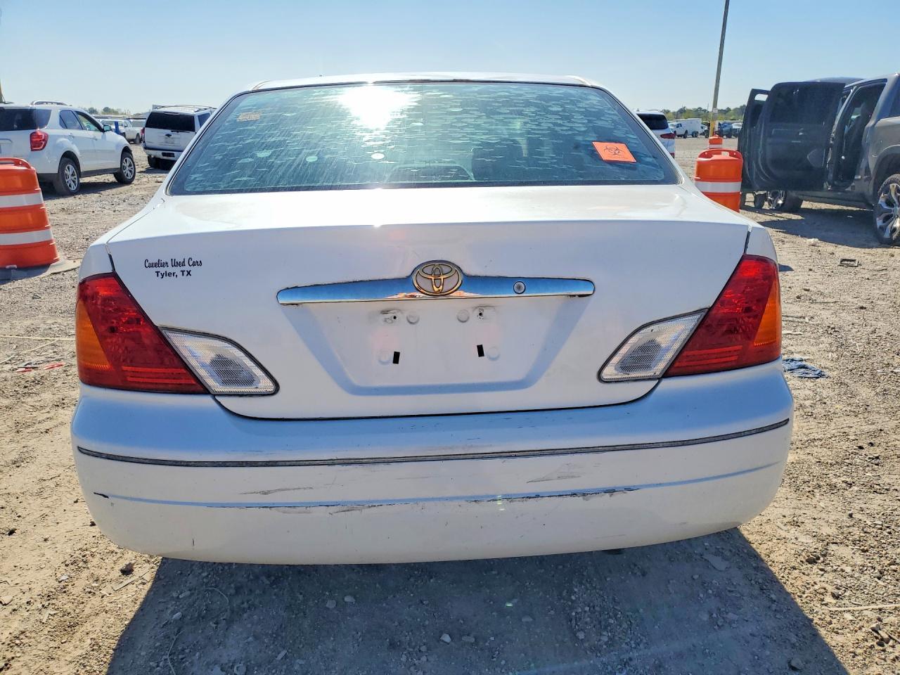 2000 Toyota Avalon Xls - Image 6
