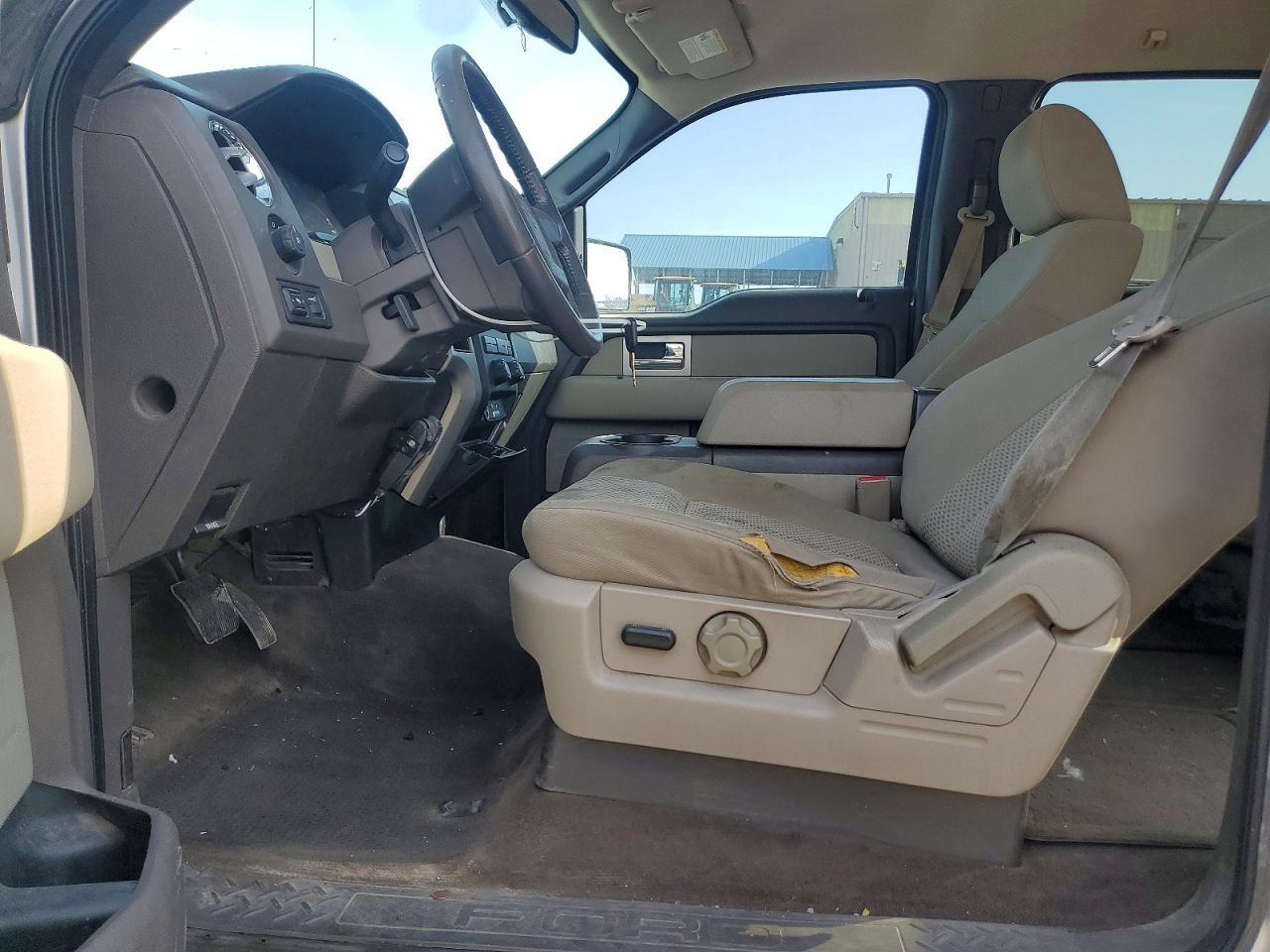 2009 Ford F150 Supercrew - Image 7