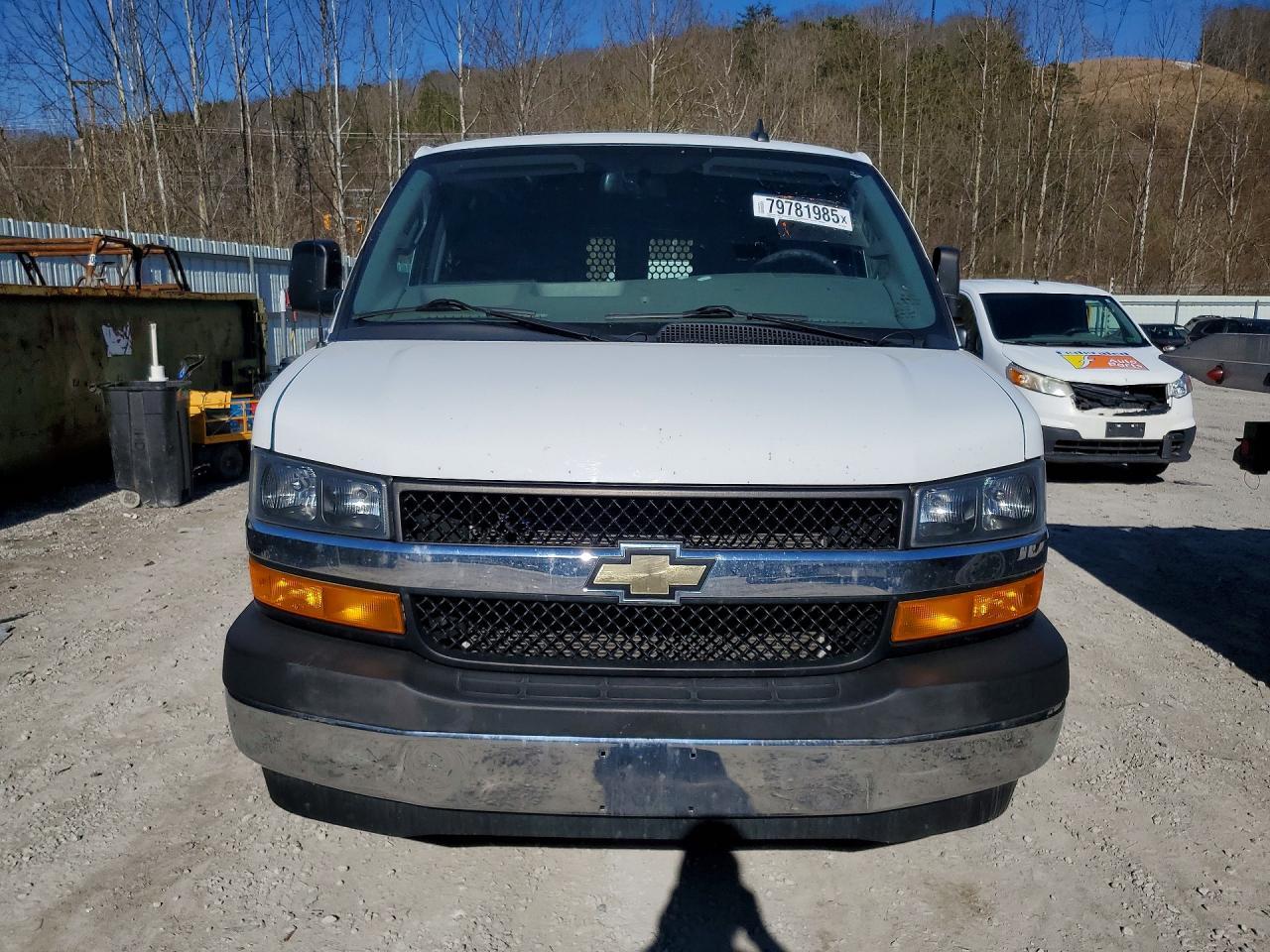2022 Chevrolet Express 2500 Cargo Utility / Service Van - Фото 5