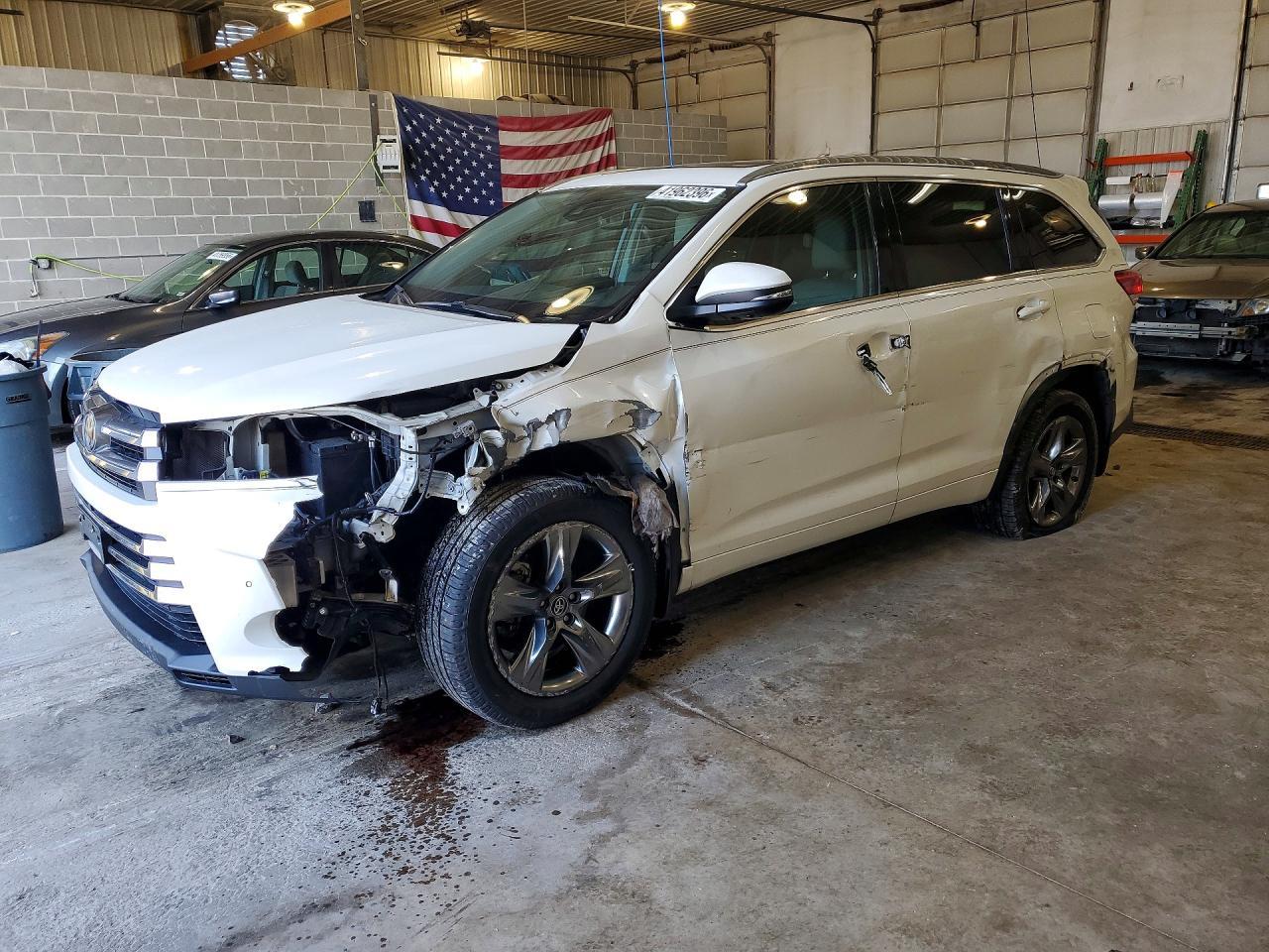 2019 Toyota Highlander Limited Platinum