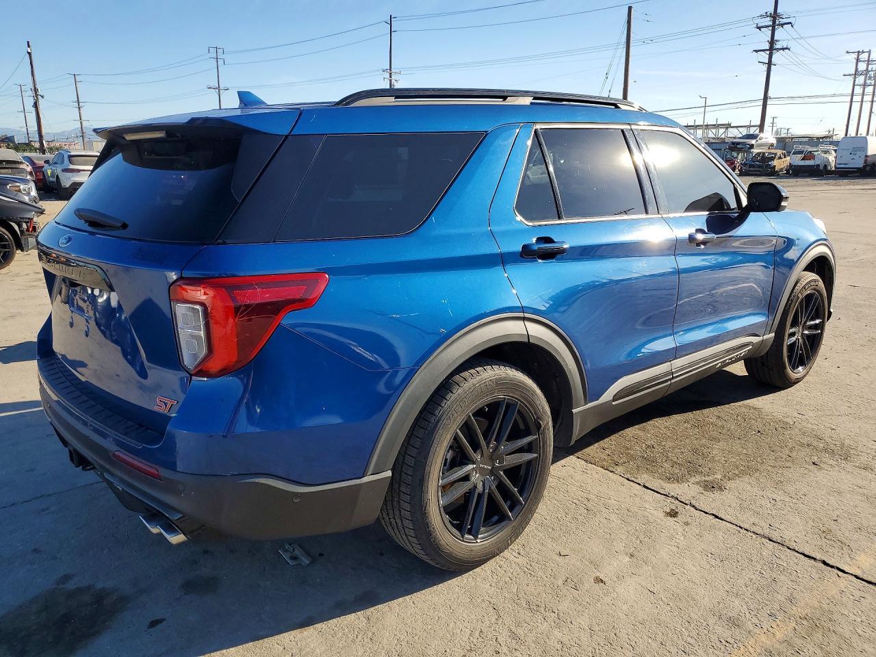 2020 Ford Explorer St - Фото 3