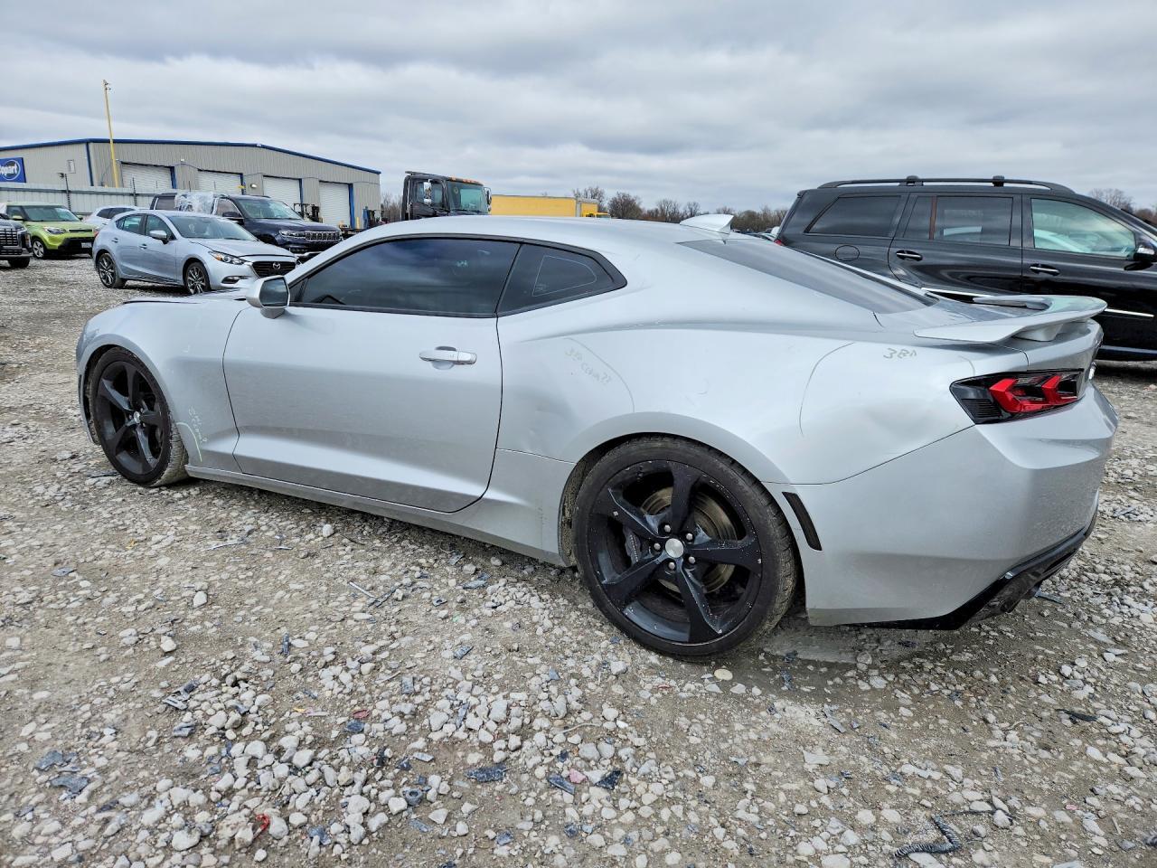 2018 Chevrolet Camaro Ss - Фото 2