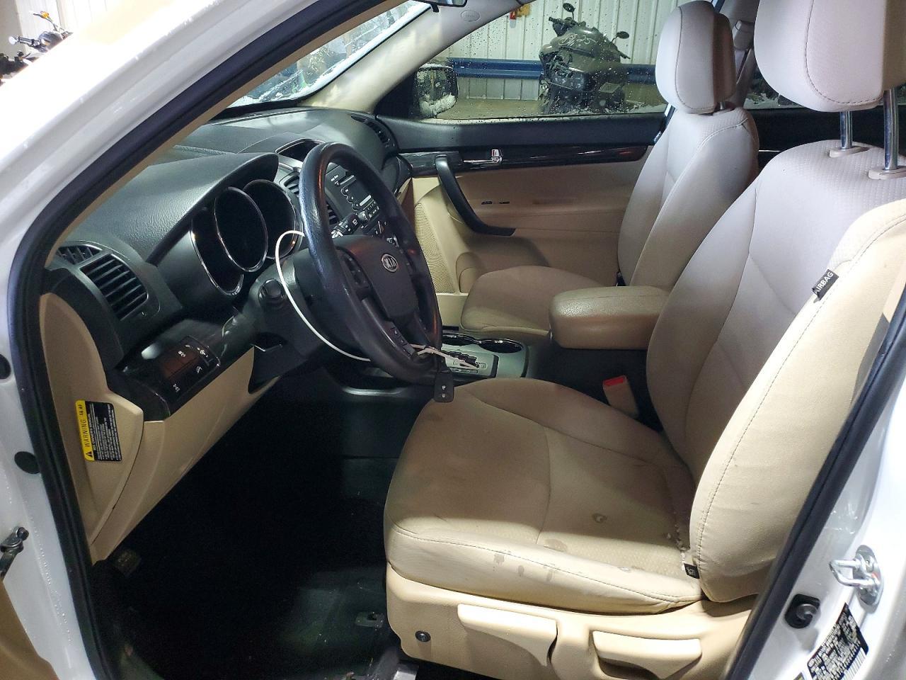 2013 Kia Sorento Lx - Image 7