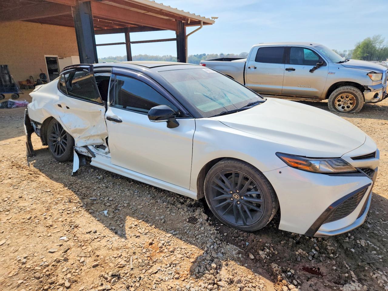 2022 Toyota Camry Xse - Фото 4