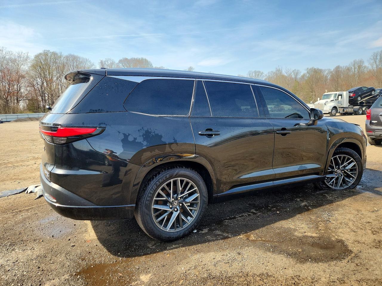 2025 Lexus Tx 350 Premium - Image 3