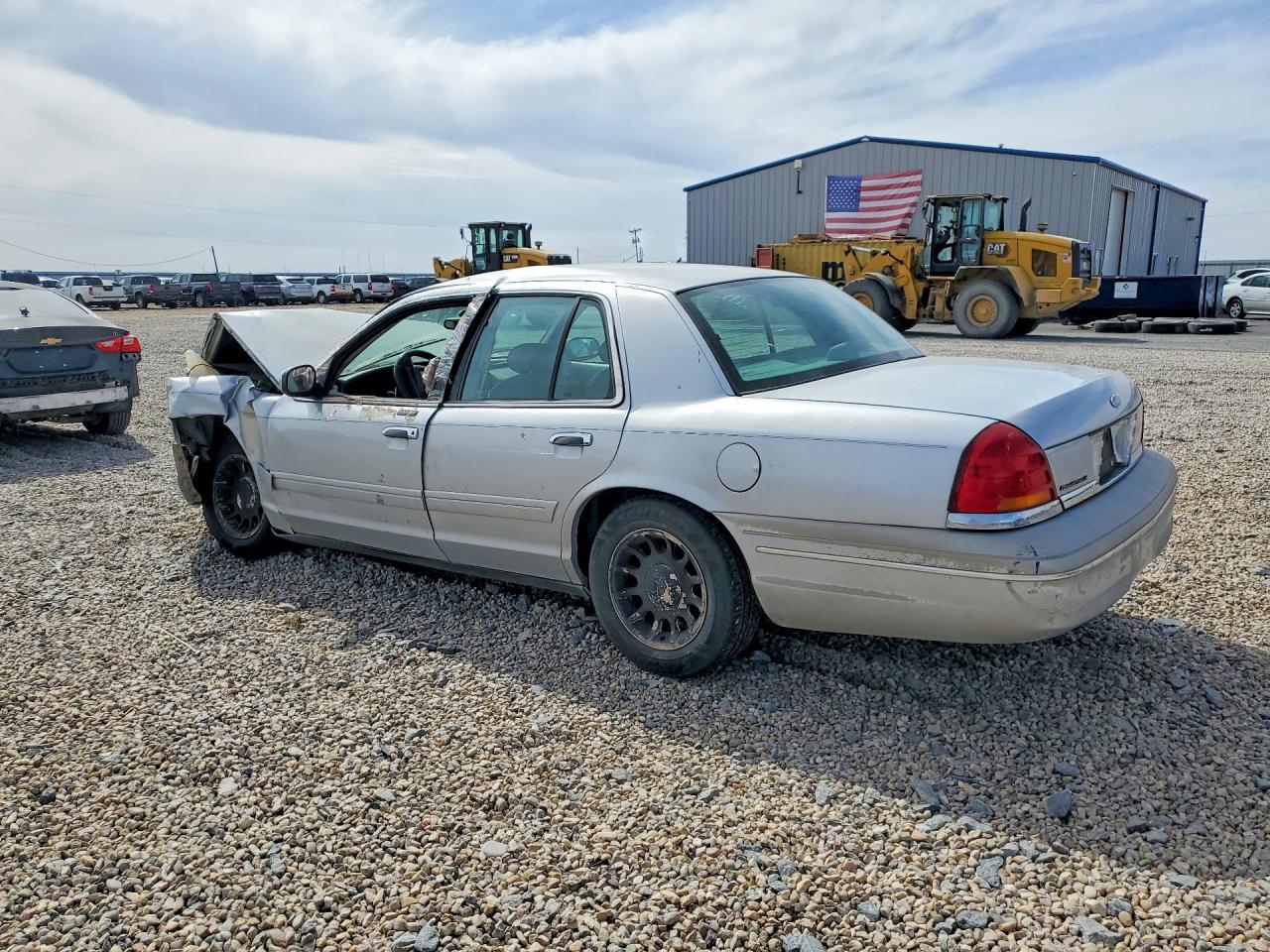 1999 Ford Crown Victoria Lx - Фото 2