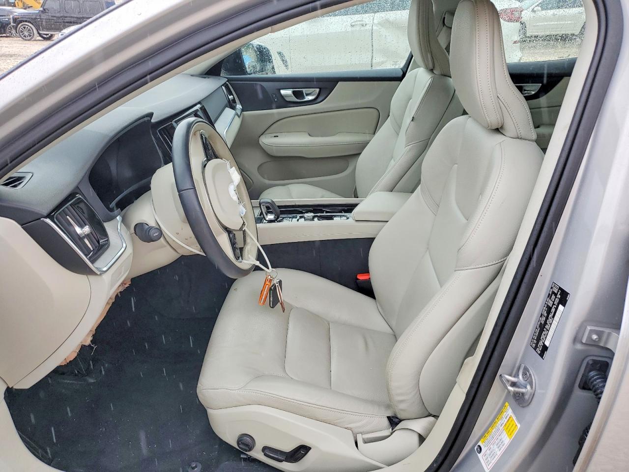 2024 Volvo S60 Plus - Image 7