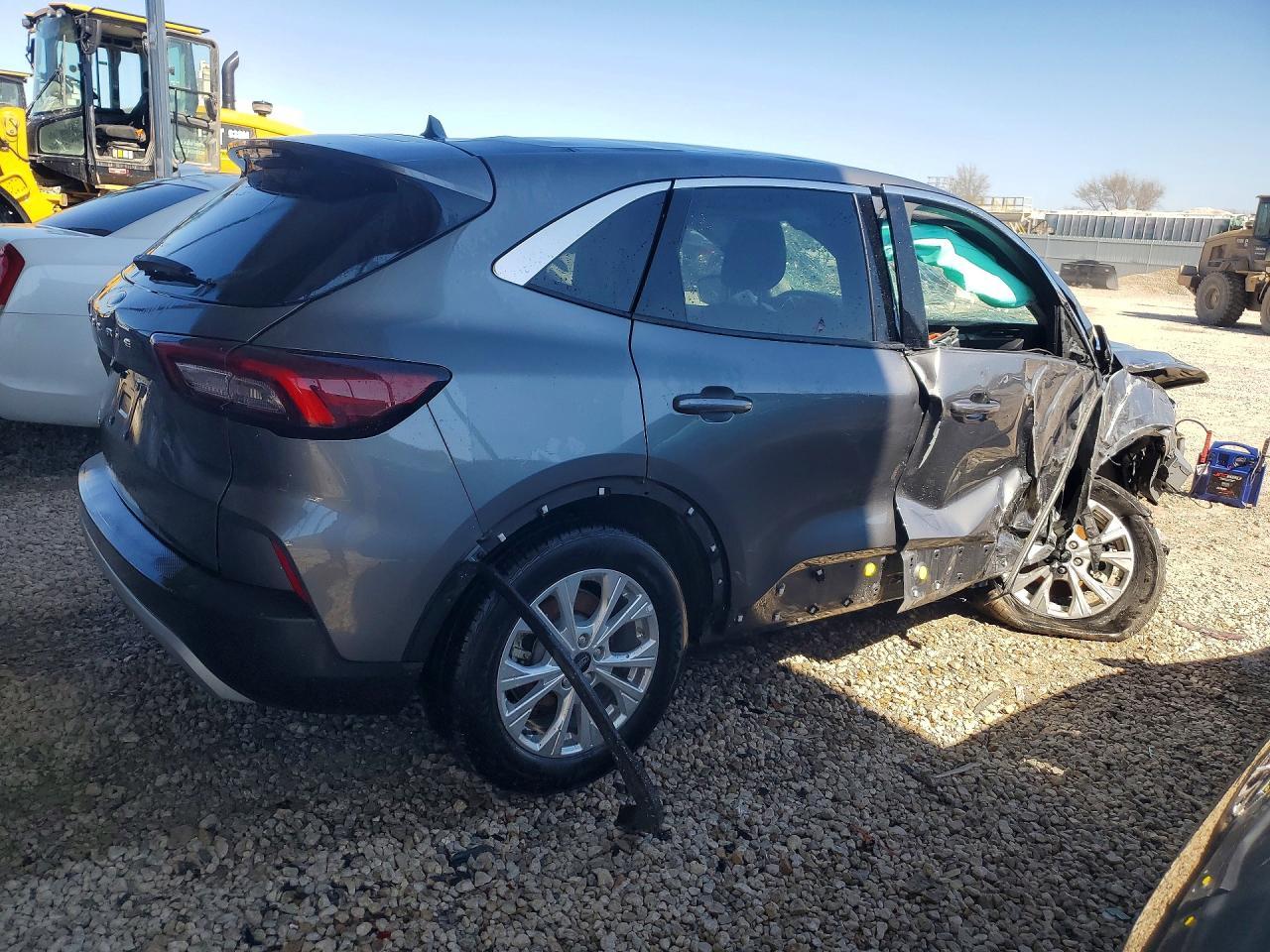 2024 Ford Escape Active - Фото 3