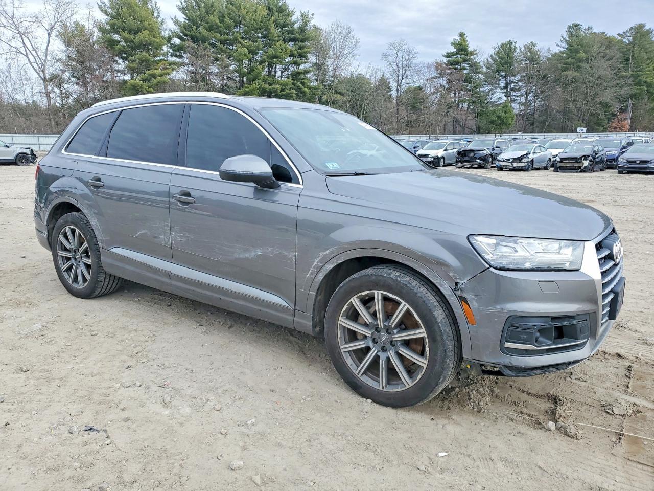 2018 Audi Q7 Premium Plus - Фото 4