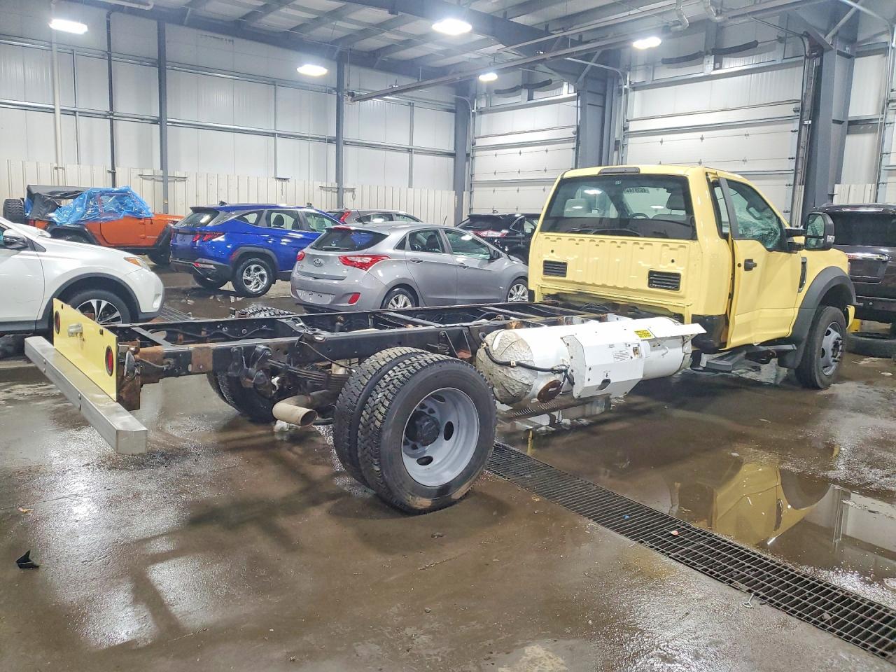 2019 Ford F550 Super Duty - Image 3