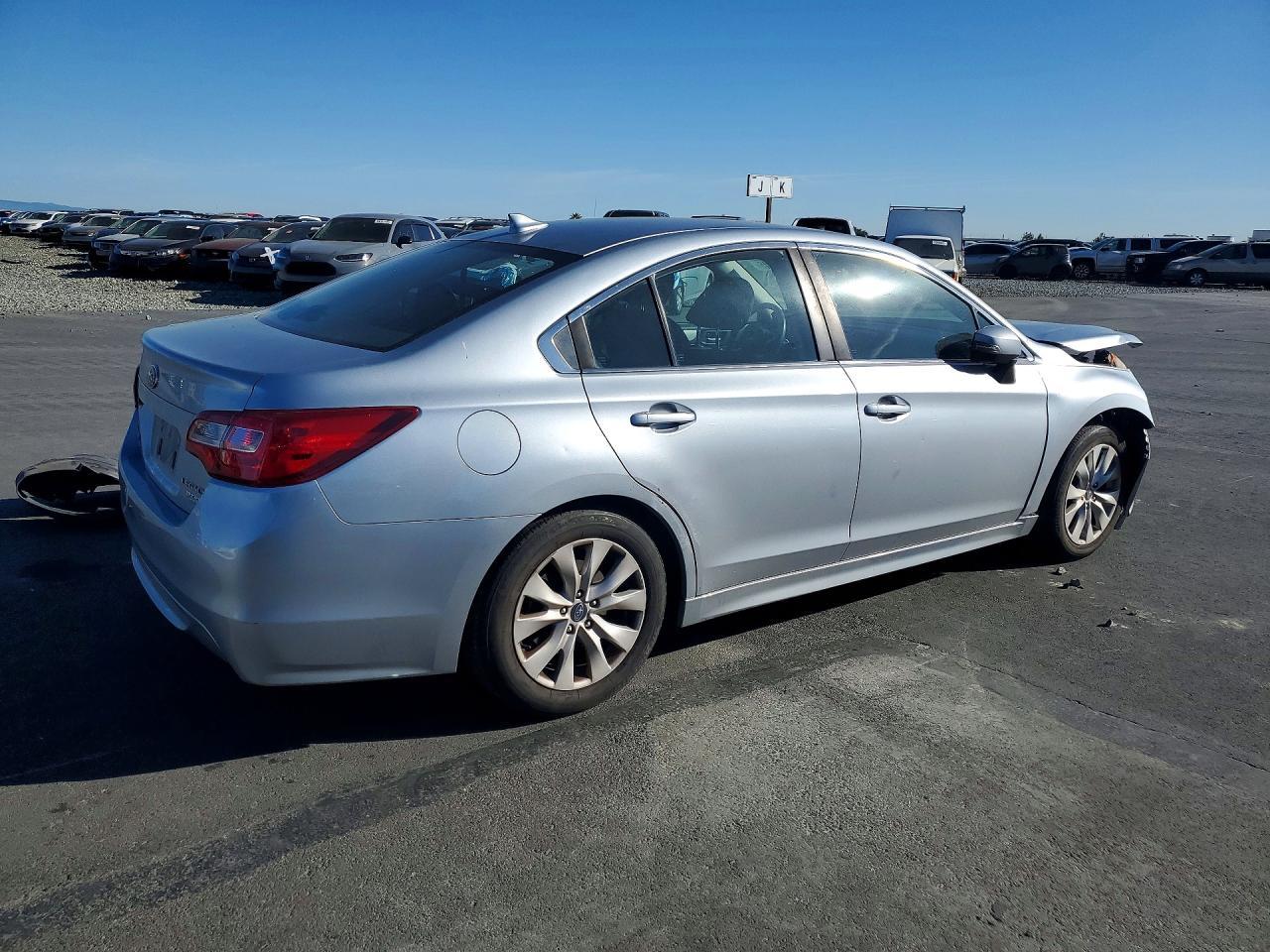 2017 Subaru Legacy 2.5I Premium - Image 3
