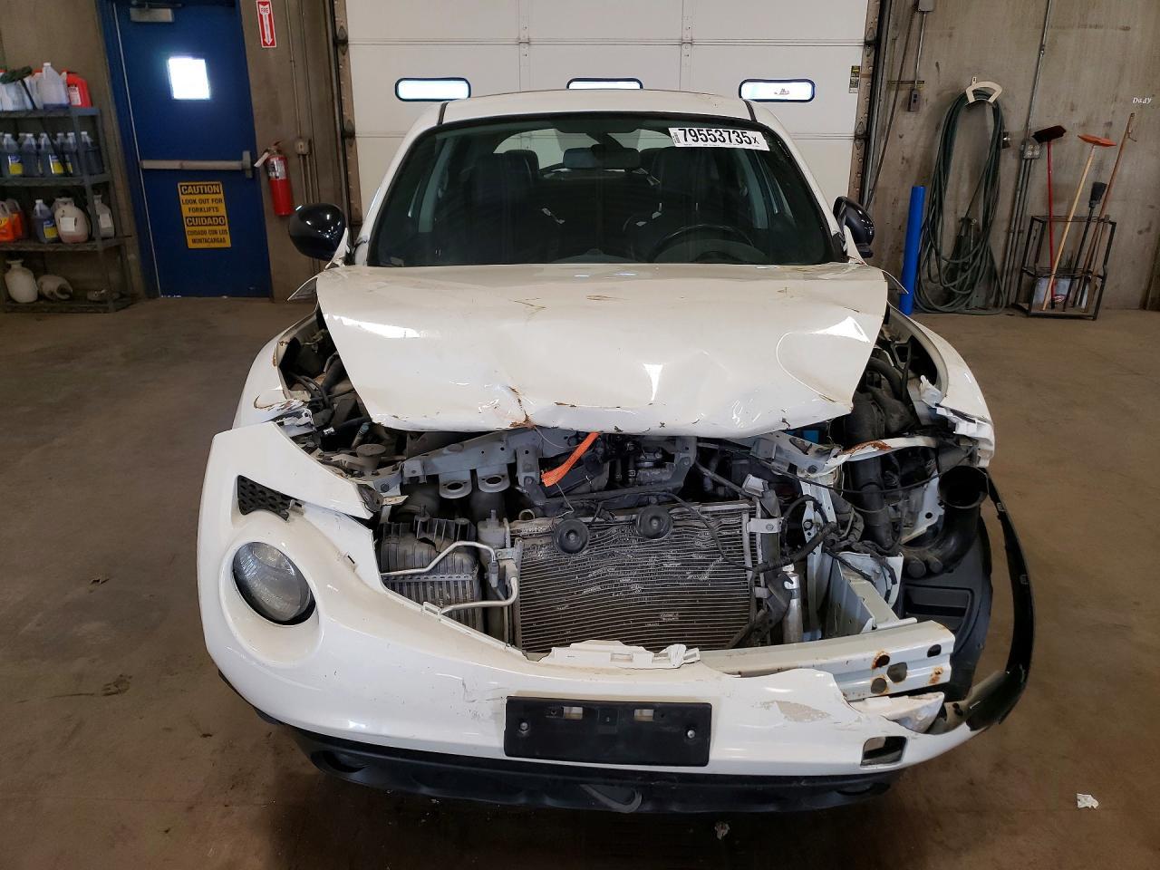 2013 Nissan Juke S - Image 5