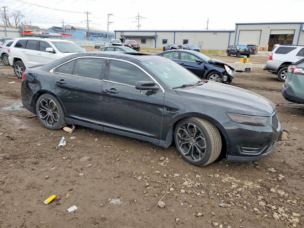 2014 Ford Taurus Sho - Image 4