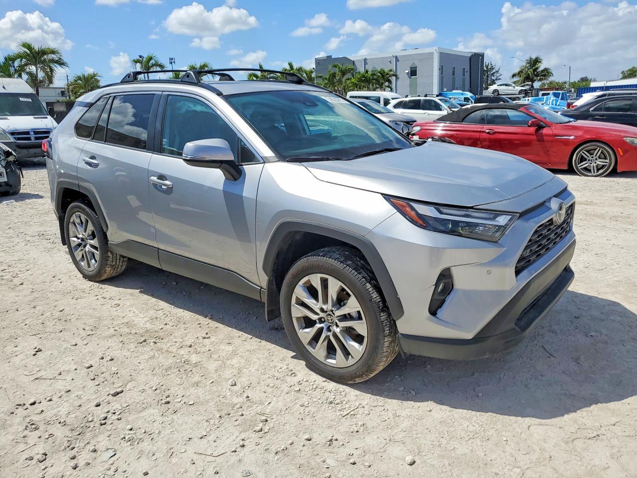 2025 Toyota Rav4 Xle Premium - Image 7