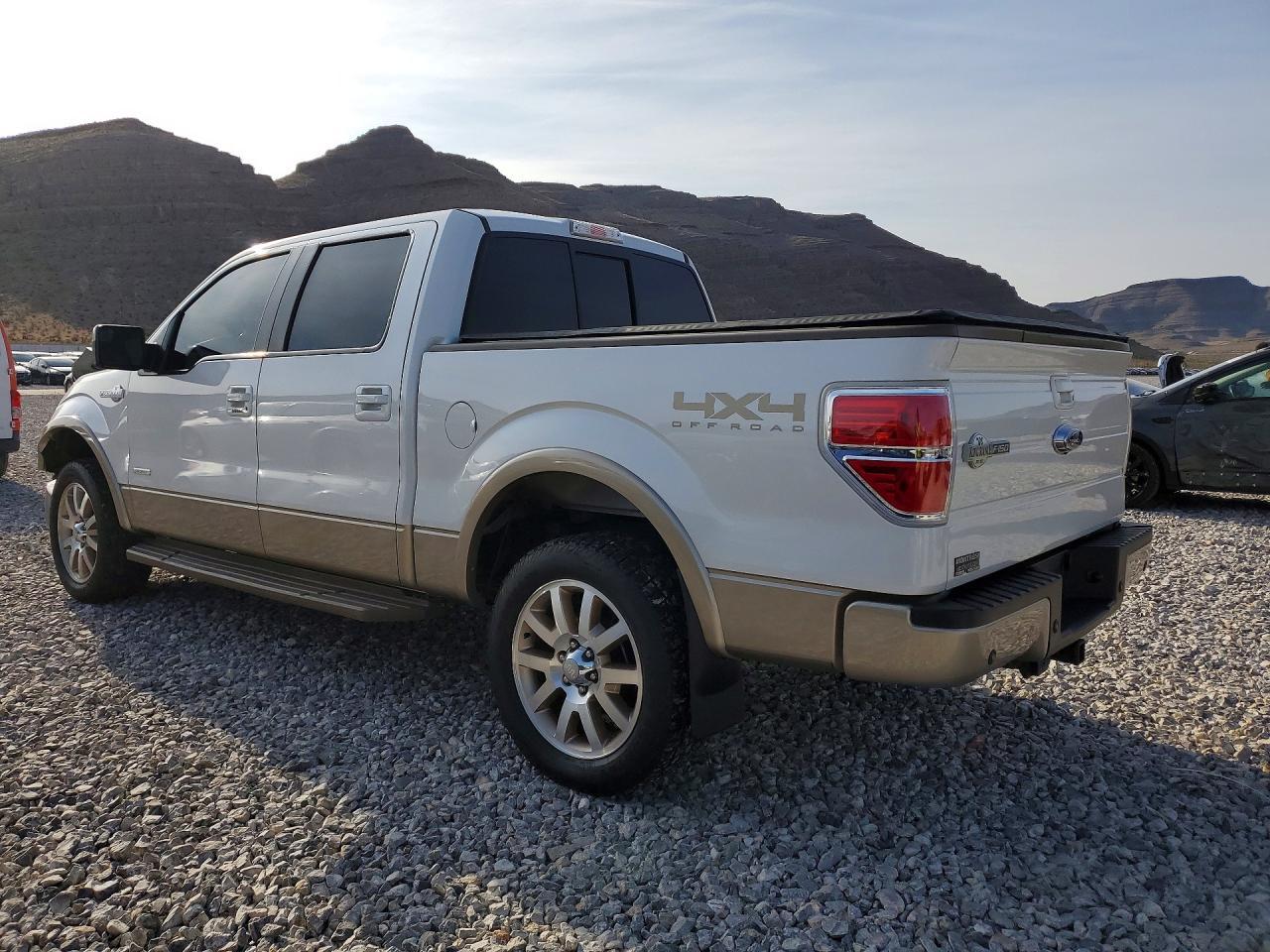 2013 Ford F150 Supercrew - Фото 2