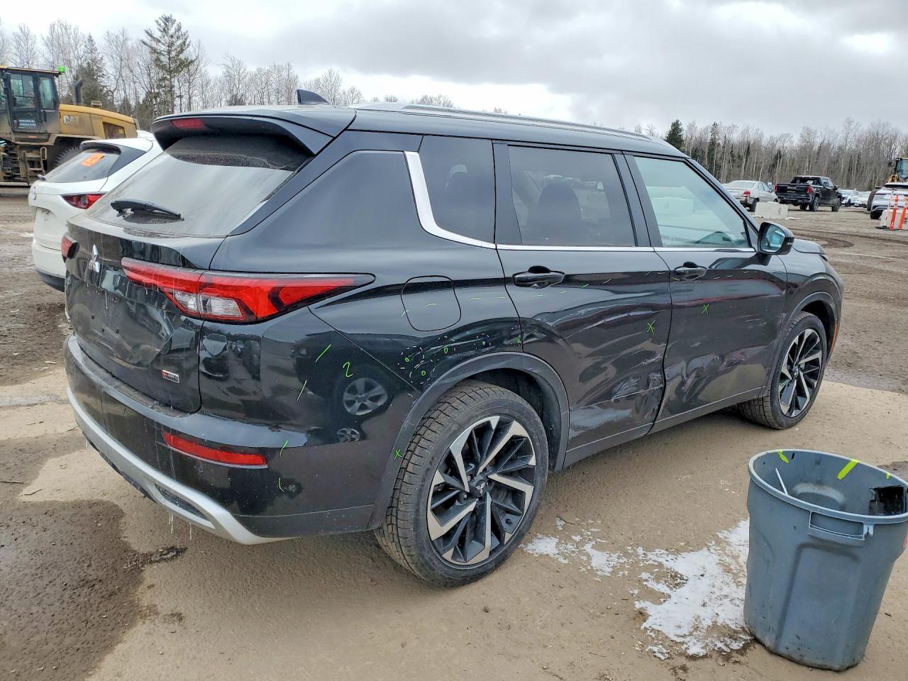 2024 Mitsubishi Outlander Se - Фото 3