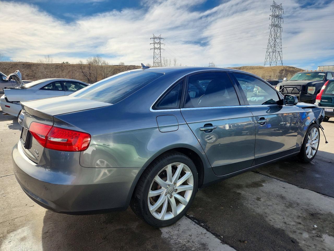 2013 Audi A4 Premium Plus - Фото 3