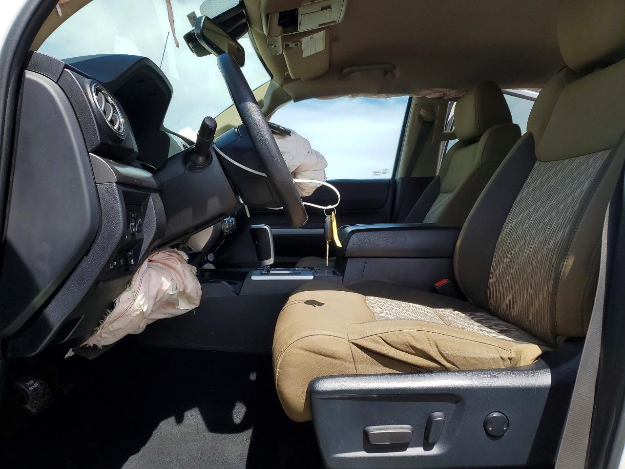 2018 Toyota Tundra Sr5 - Image 7