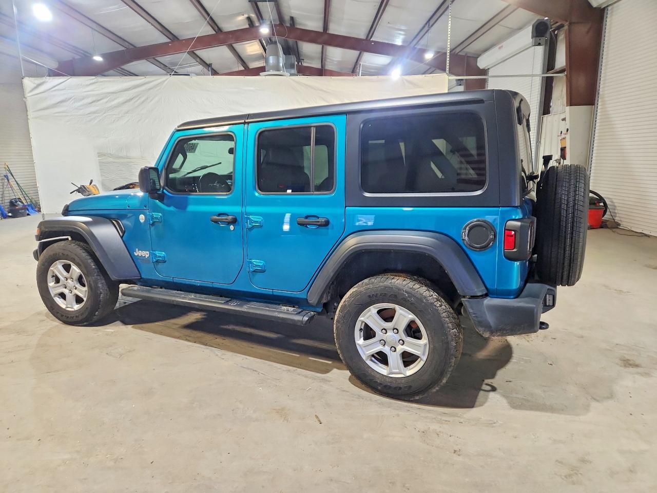 2019 Jeep Wrangler Unlimited Sport - Фото 2