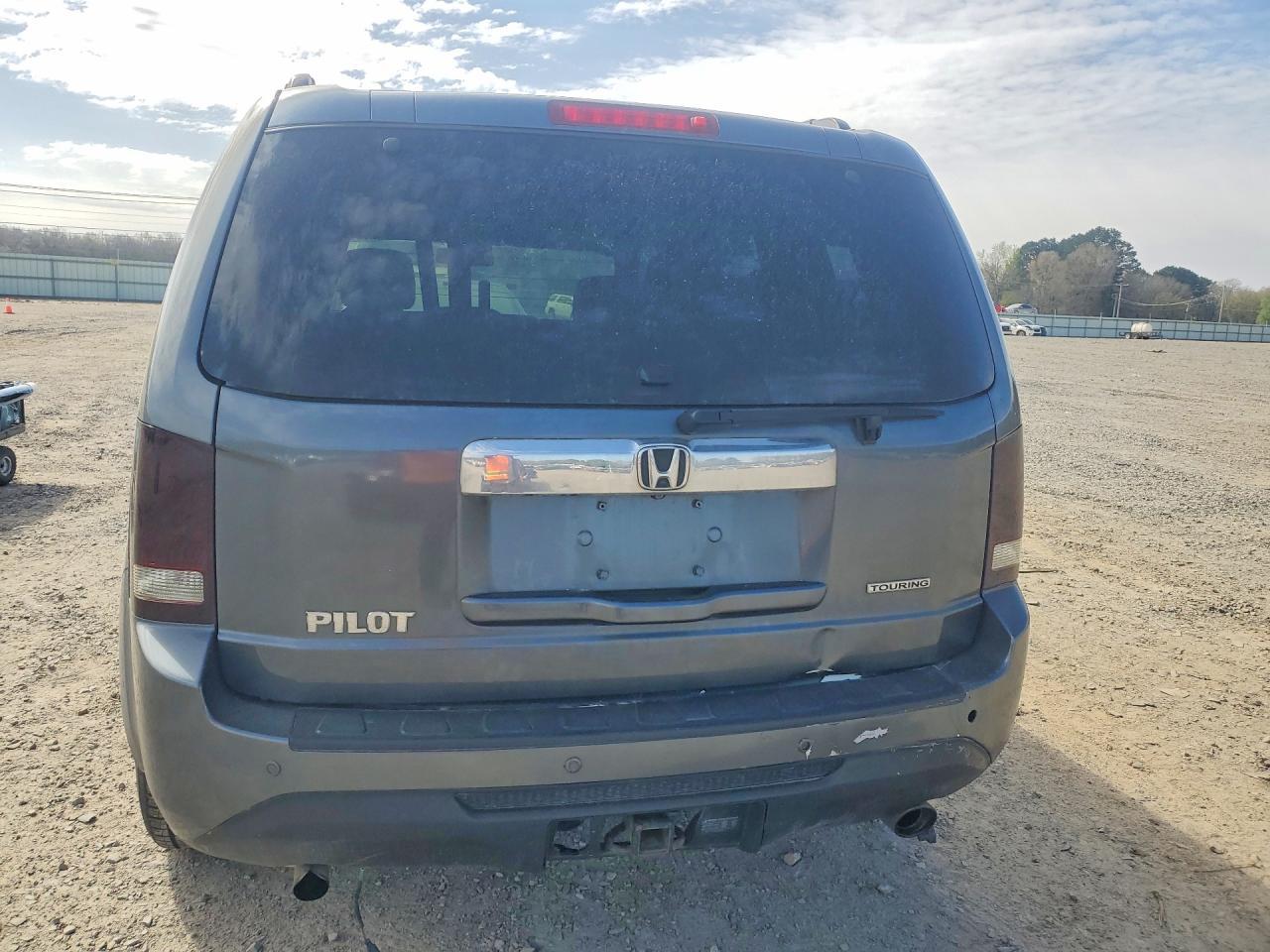 2013 Honda Pilot Touring - Image 6