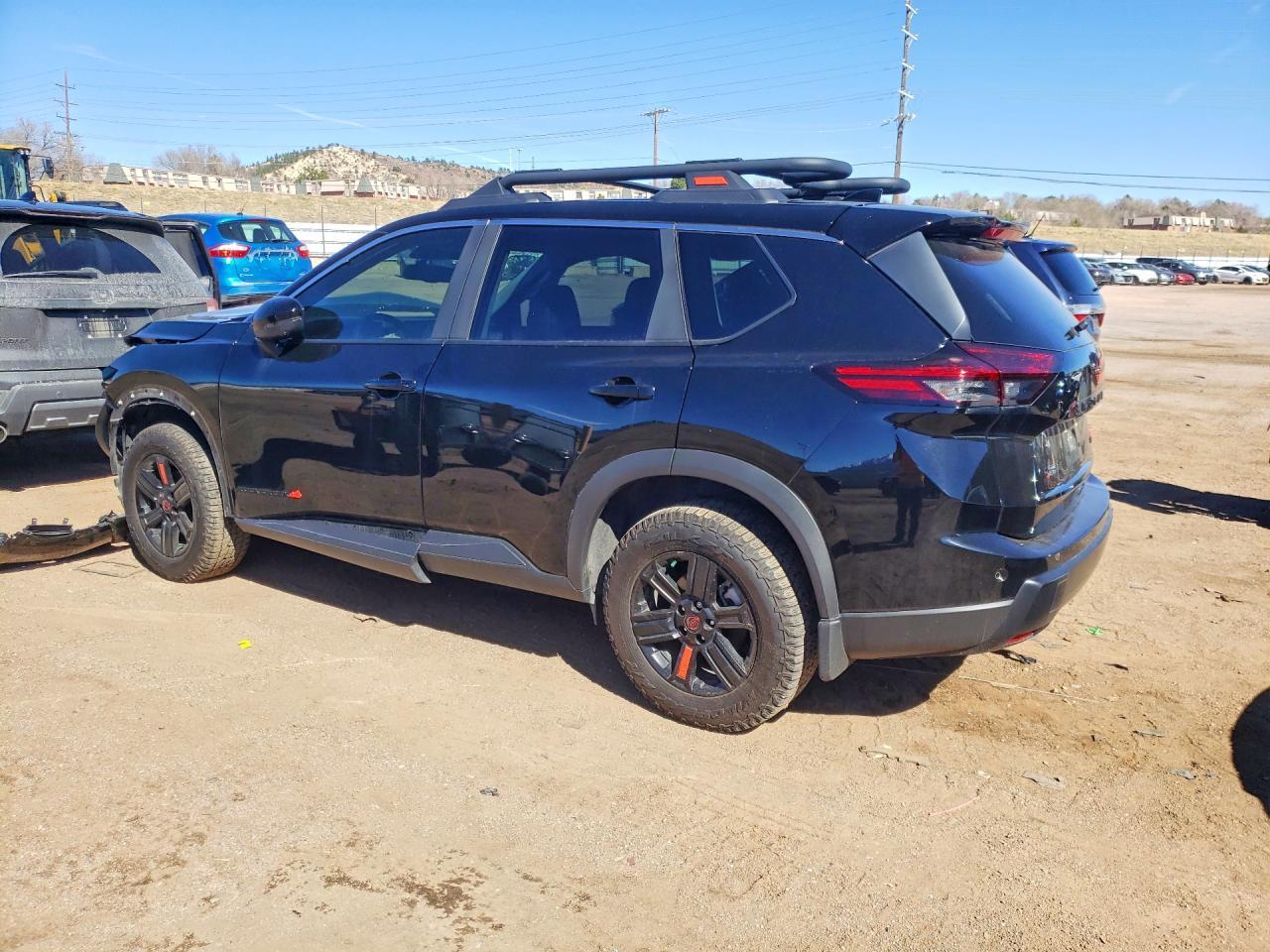 2025 Nissan Rogue Rock Creek - Фото 2