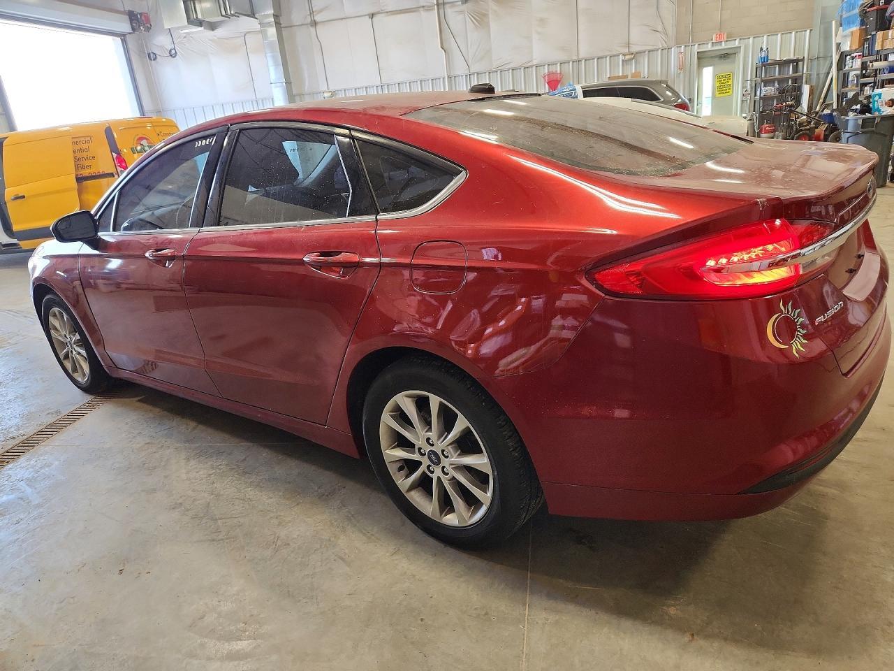 2017 Ford Fusion Se - Image 2