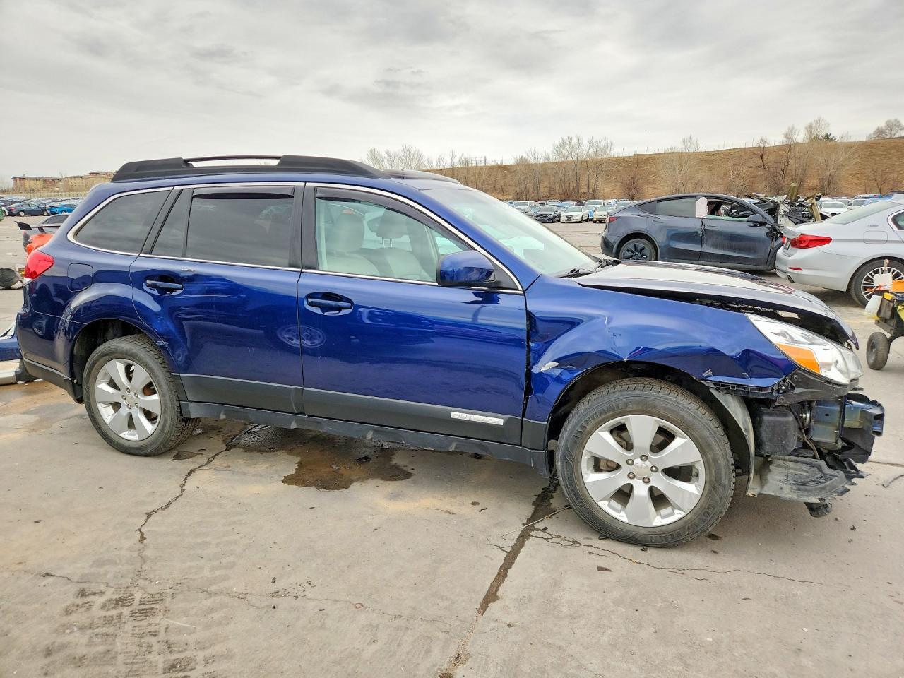 2011 Subaru Outback 2.5I Limited - Фото 4