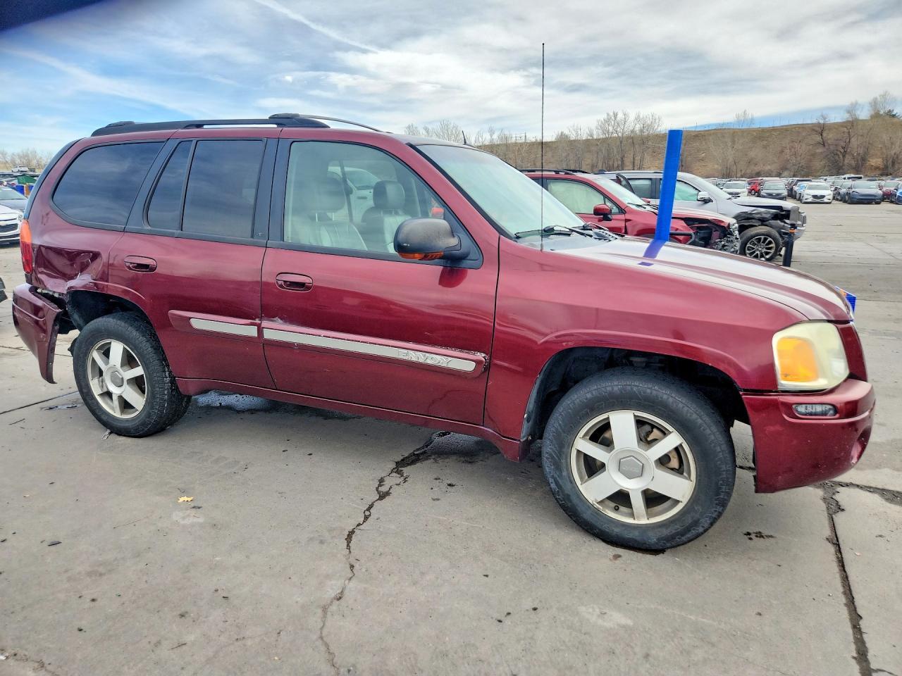 2004 GMC Envoy - Фото 4