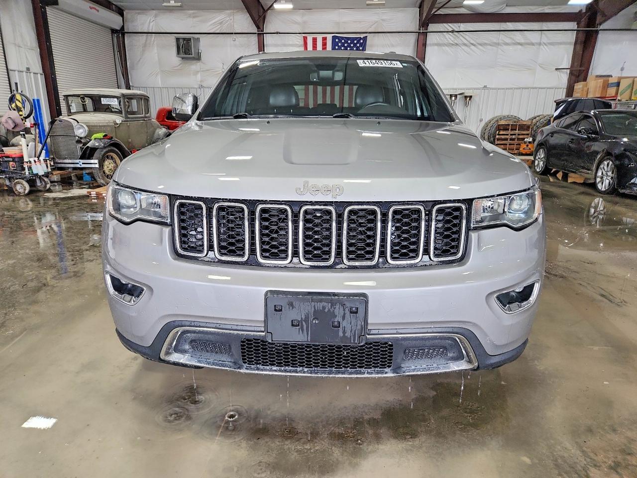 2019 Jeep Grand Cherokee Limited - Image 5