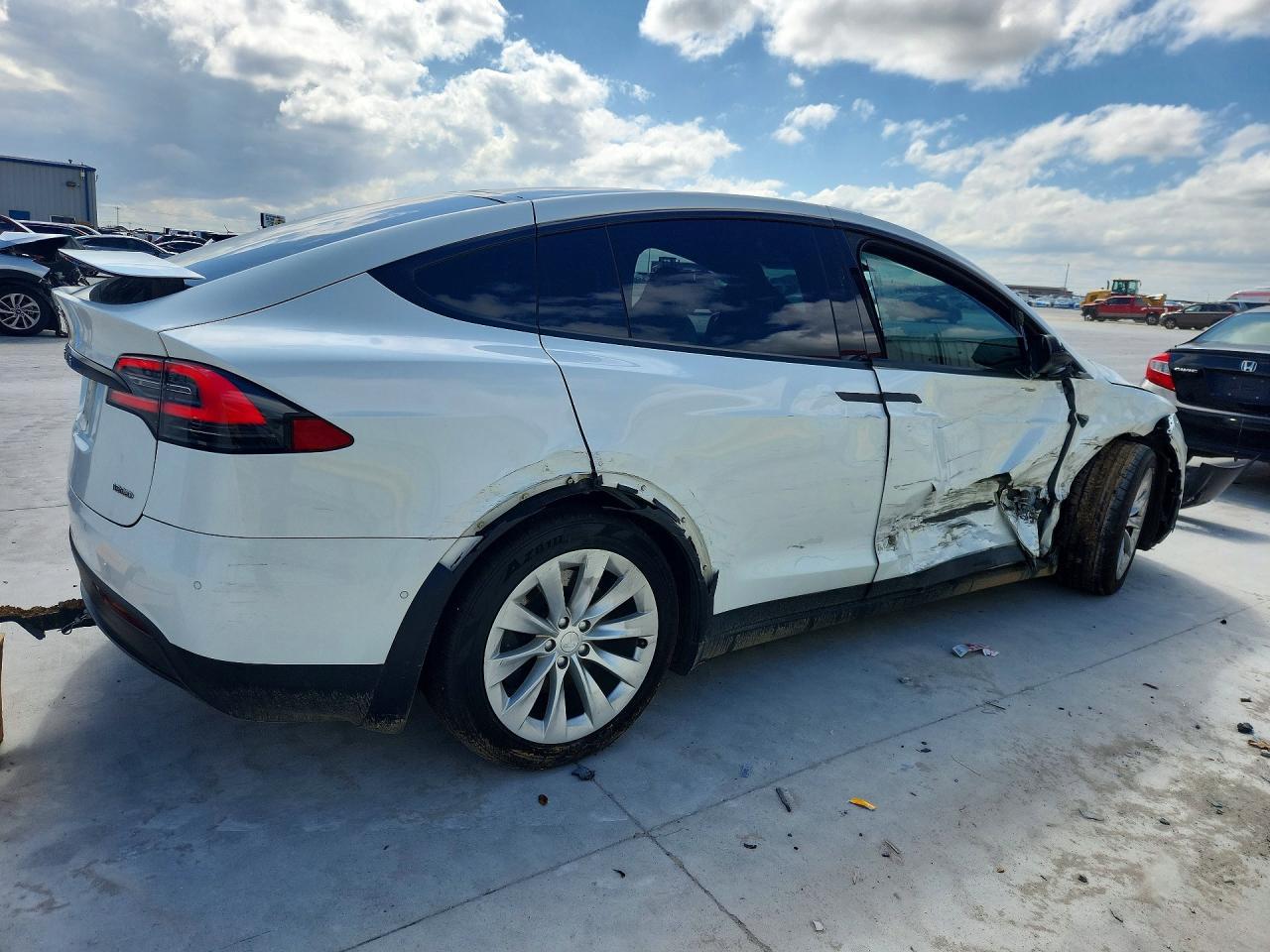 2018 Tesla Model X - Фото 3